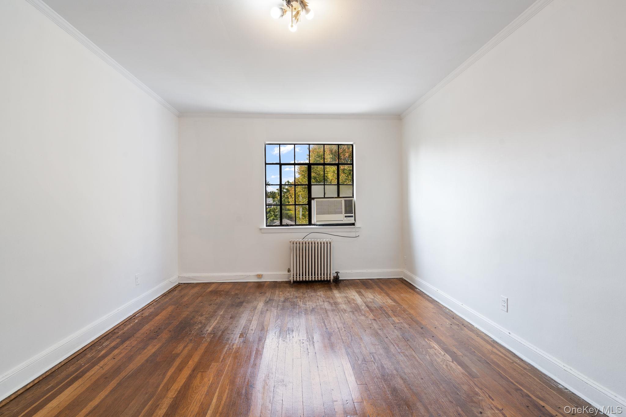 67-49 Groton Street, Forest Hills, NY 11375