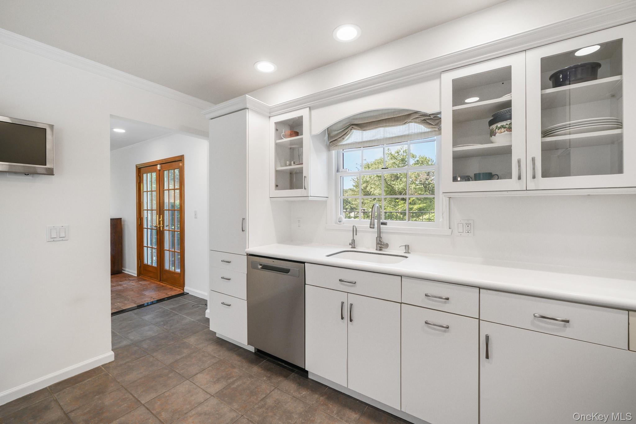 29 Chatfield Road, Bronxville, NY 10708