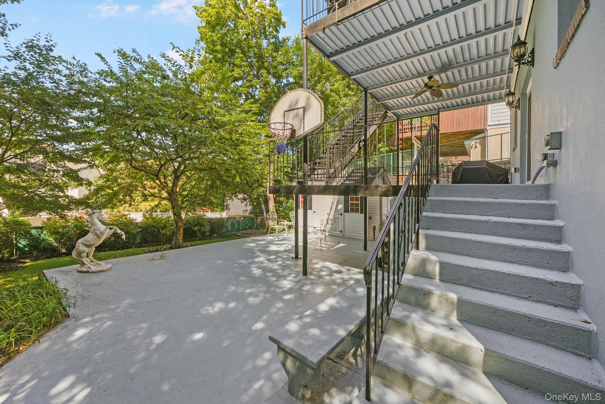 29 Chatfield Road, Bronxville, NY 10708