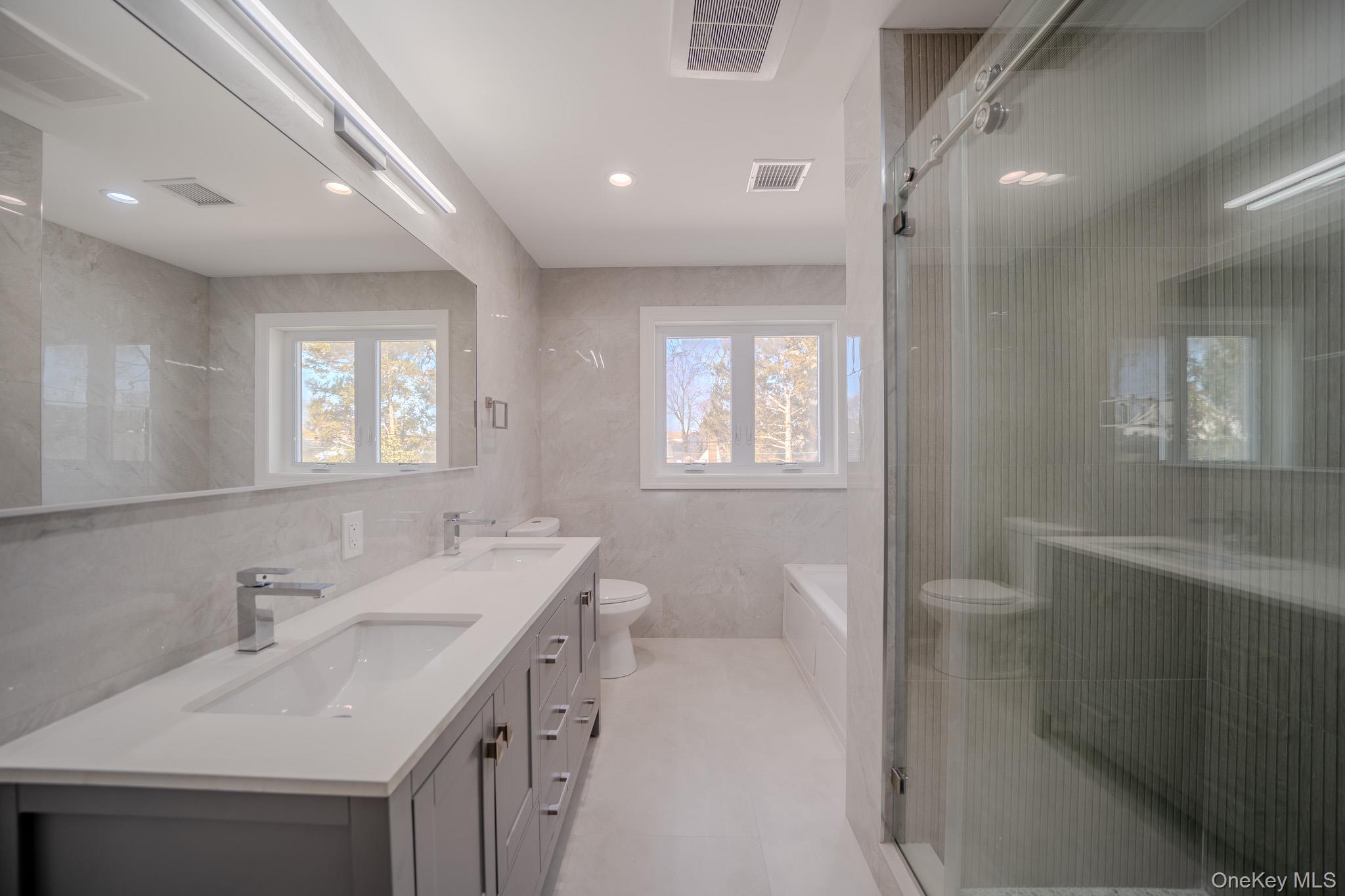 68 Spruce Street, Hicksville, NY 11801