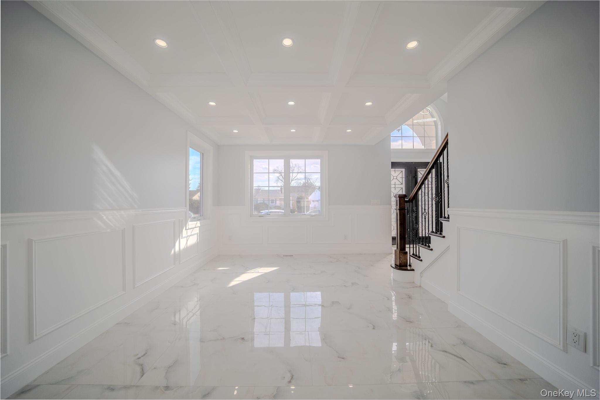 68 Spruce Street, Hicksville, NY 11801