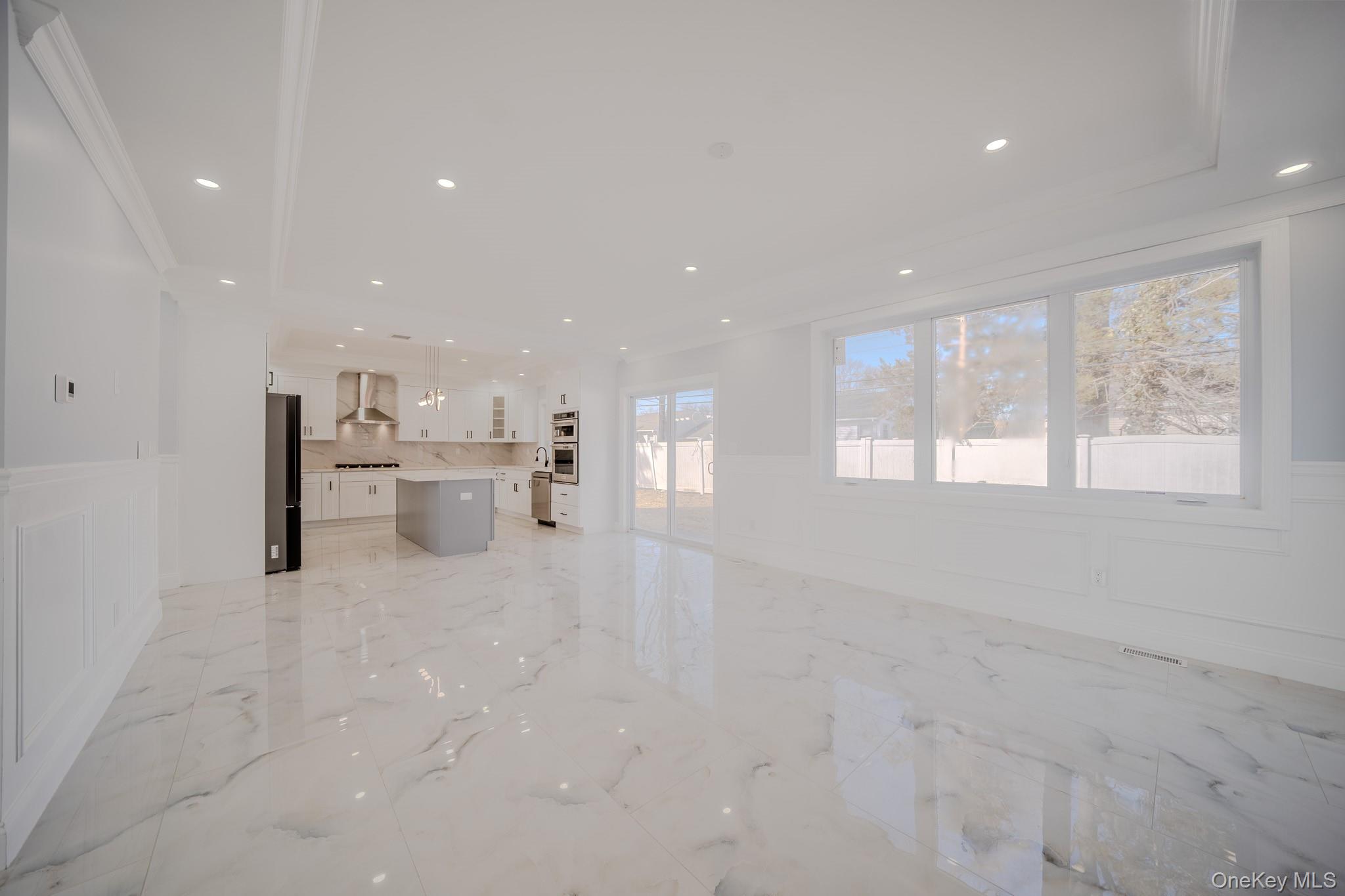 68 Spruce Street, Hicksville, NY 11801