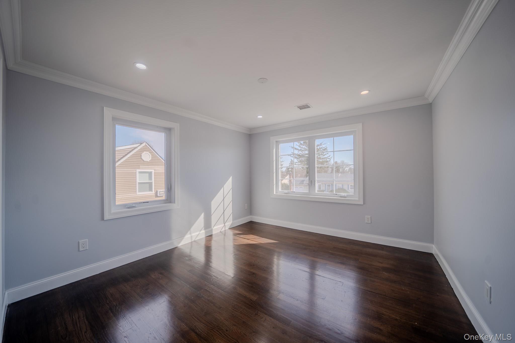 68 Spruce Street, Hicksville, NY 11801