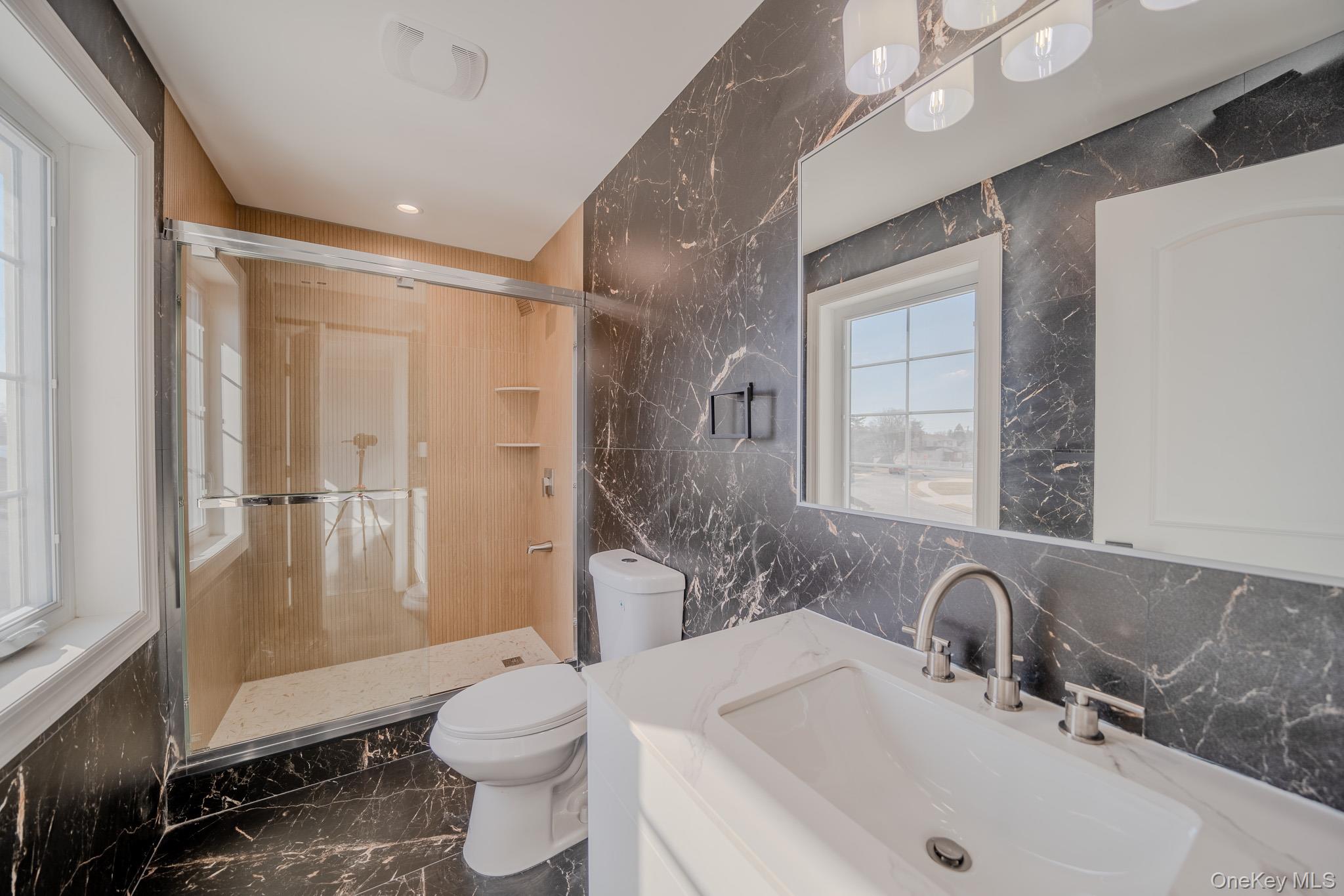 68 Spruce Street, Hicksville, NY 11801