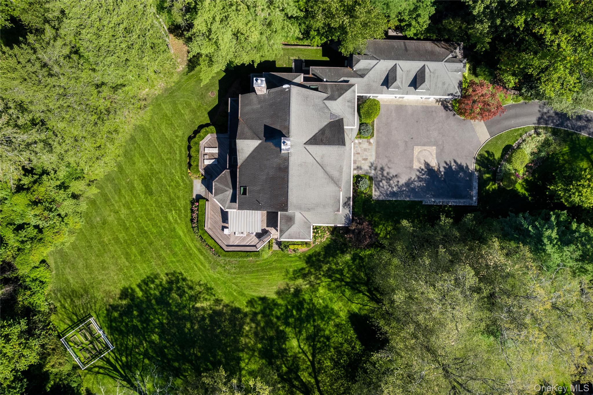 20 Woodland Drive, Rye Brook, NY 10573