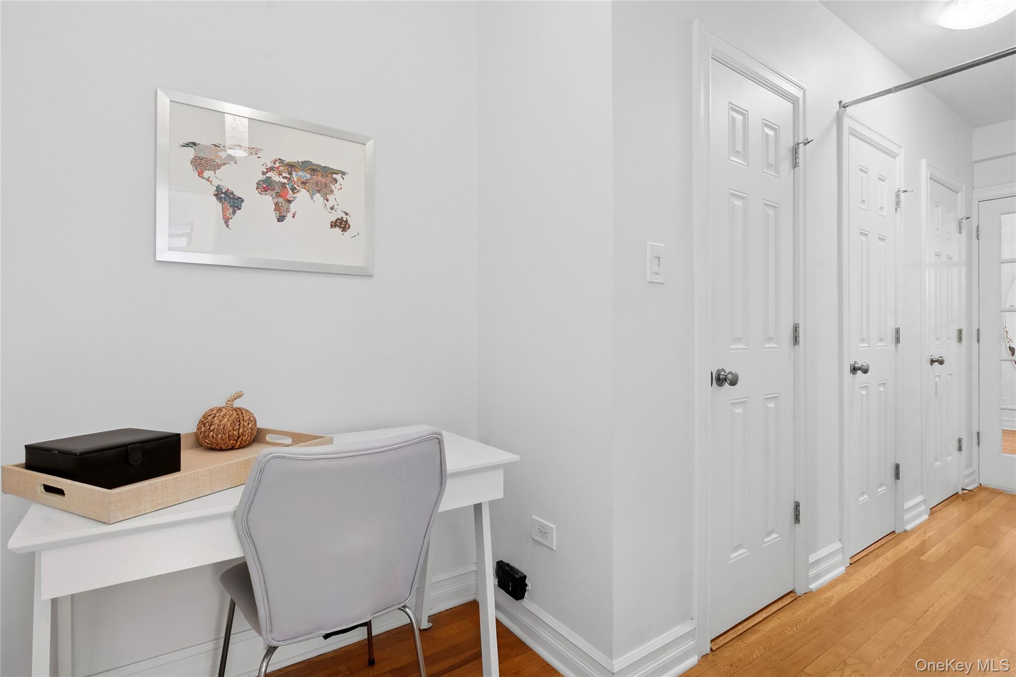 83-33 Austin Street # 2N, Kew Gardens, NY 11415