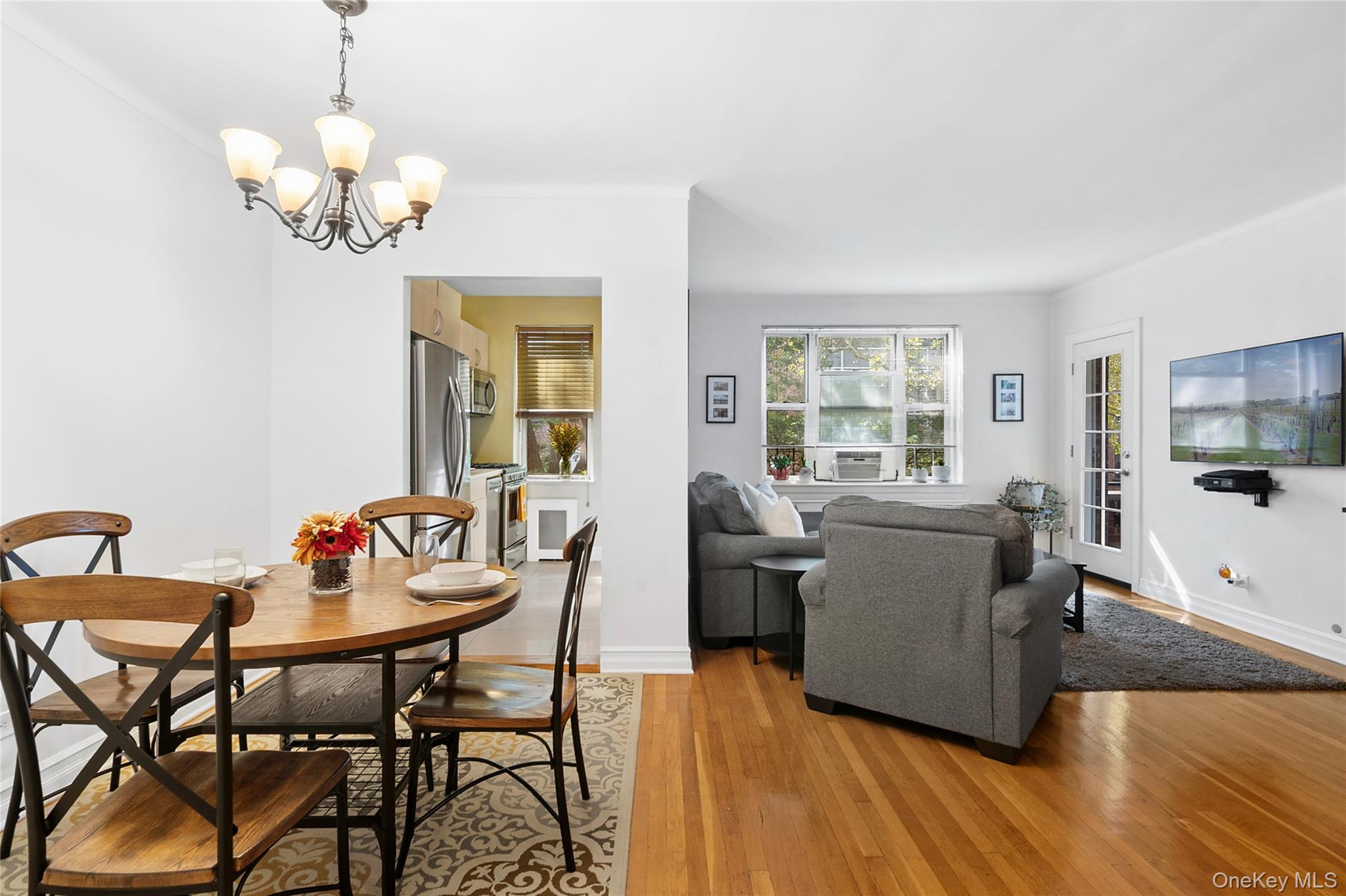 83-33 Austin Street # 2N, Kew Gardens, NY 11415