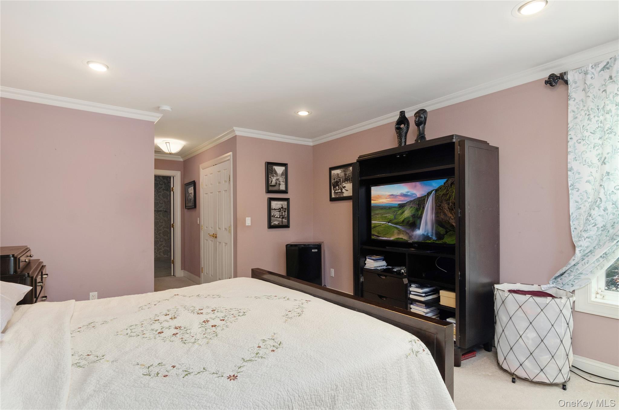 307 Medea Way, Central Islip, NY 11722