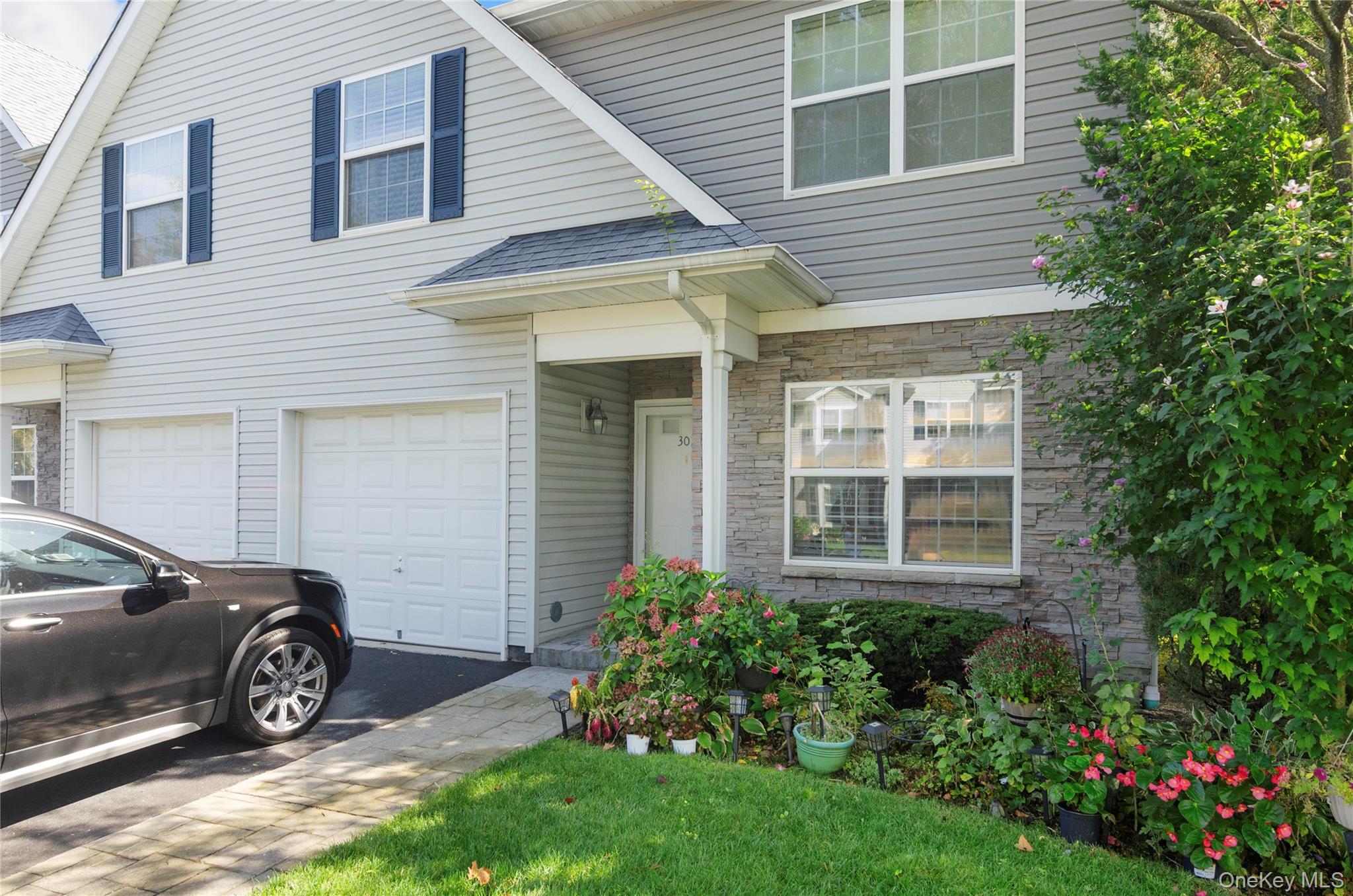 307 Medea Way, Central Islip, NY 11722