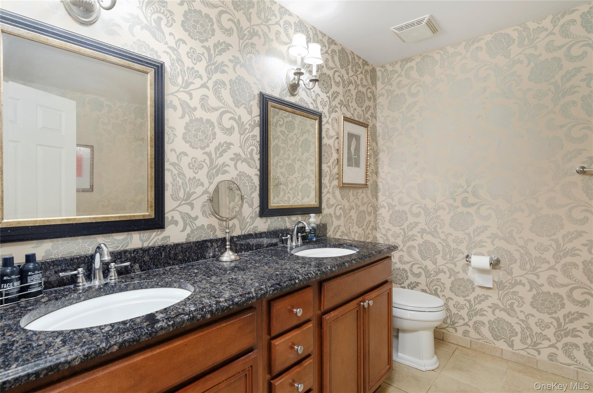 307 Medea Way, Central Islip, NY 11722