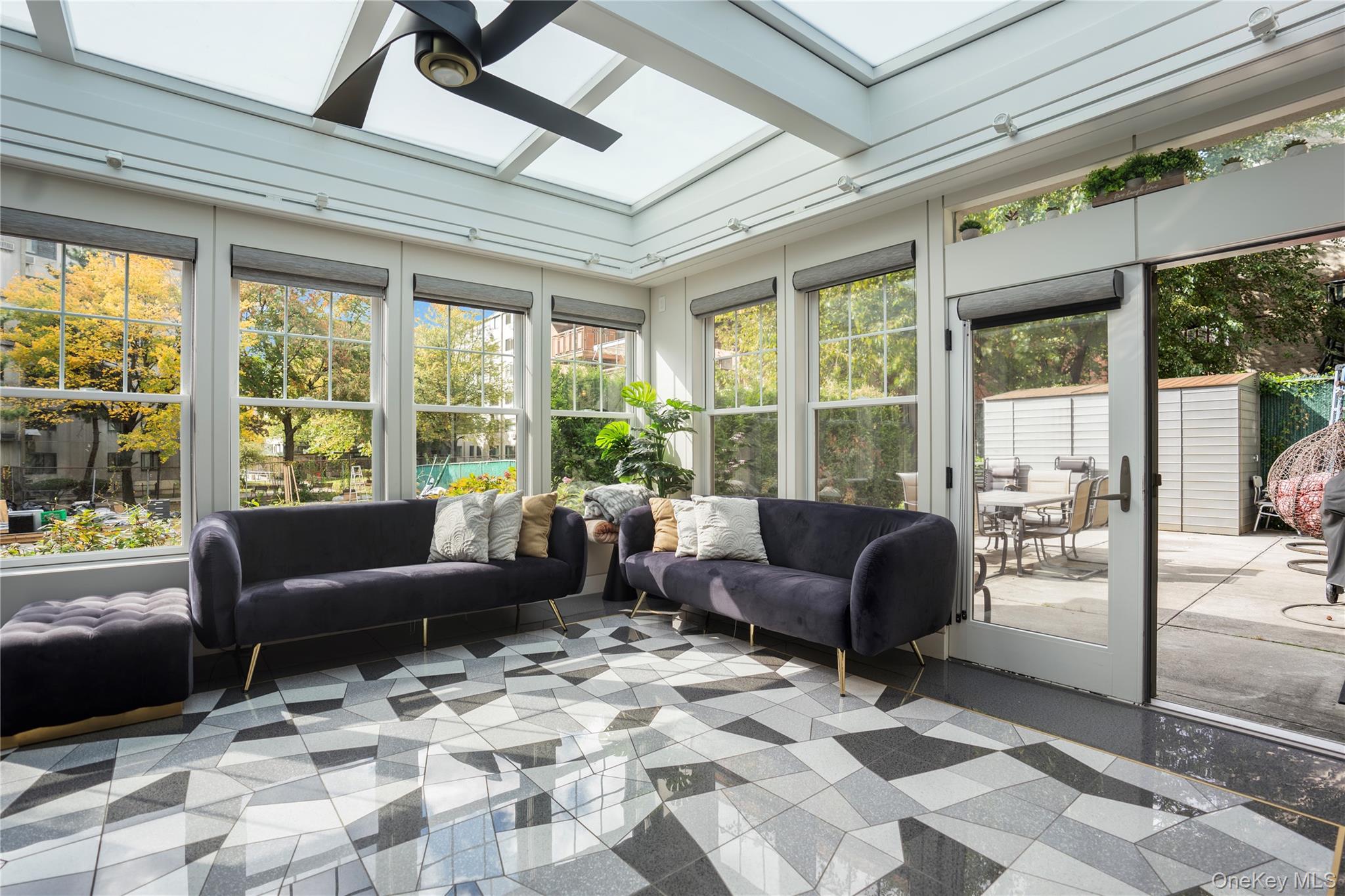 570 Bedford Avenue # 1, Brooklyn, NY 11249