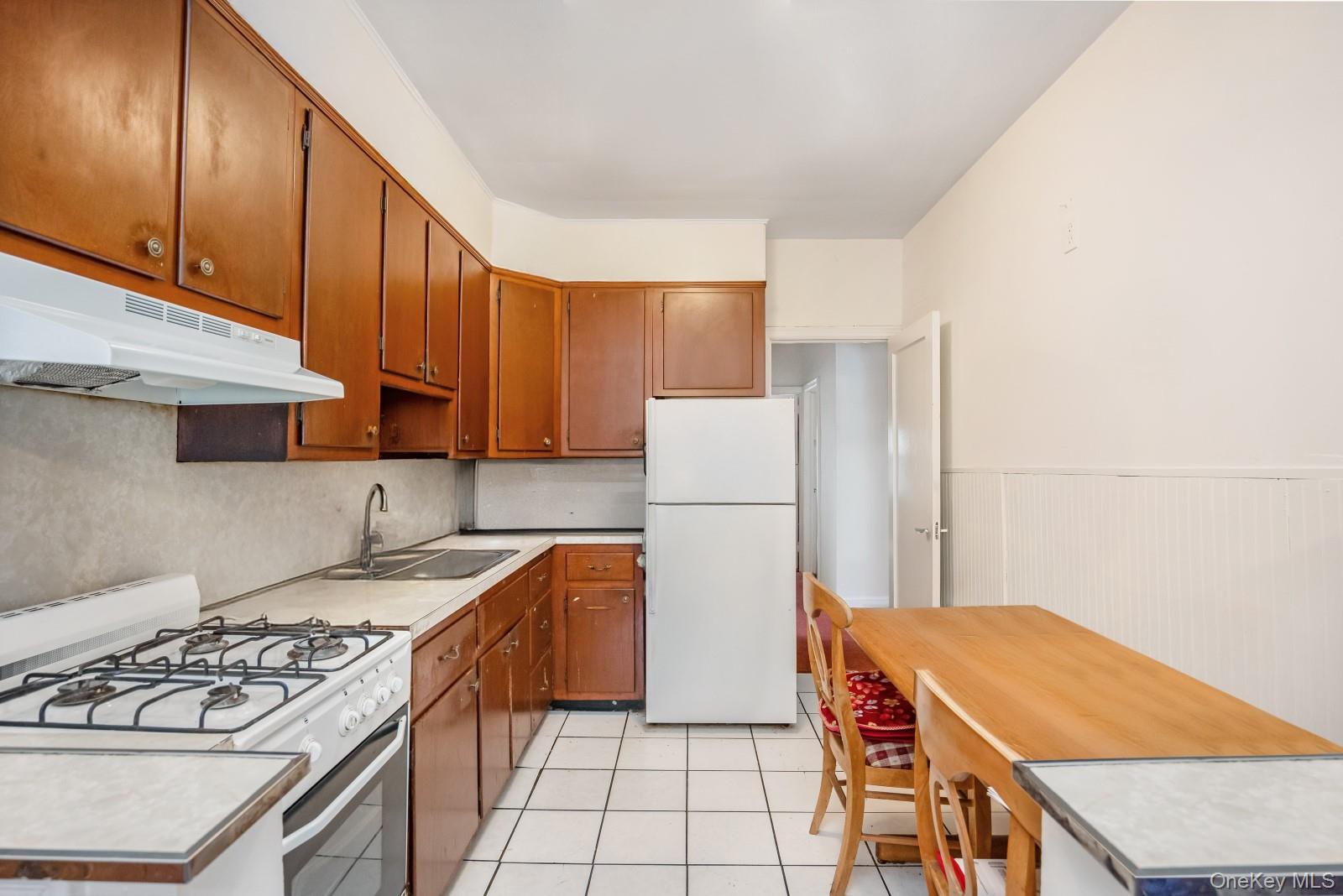 53-67 62 Street, Maspeth, NY 11378