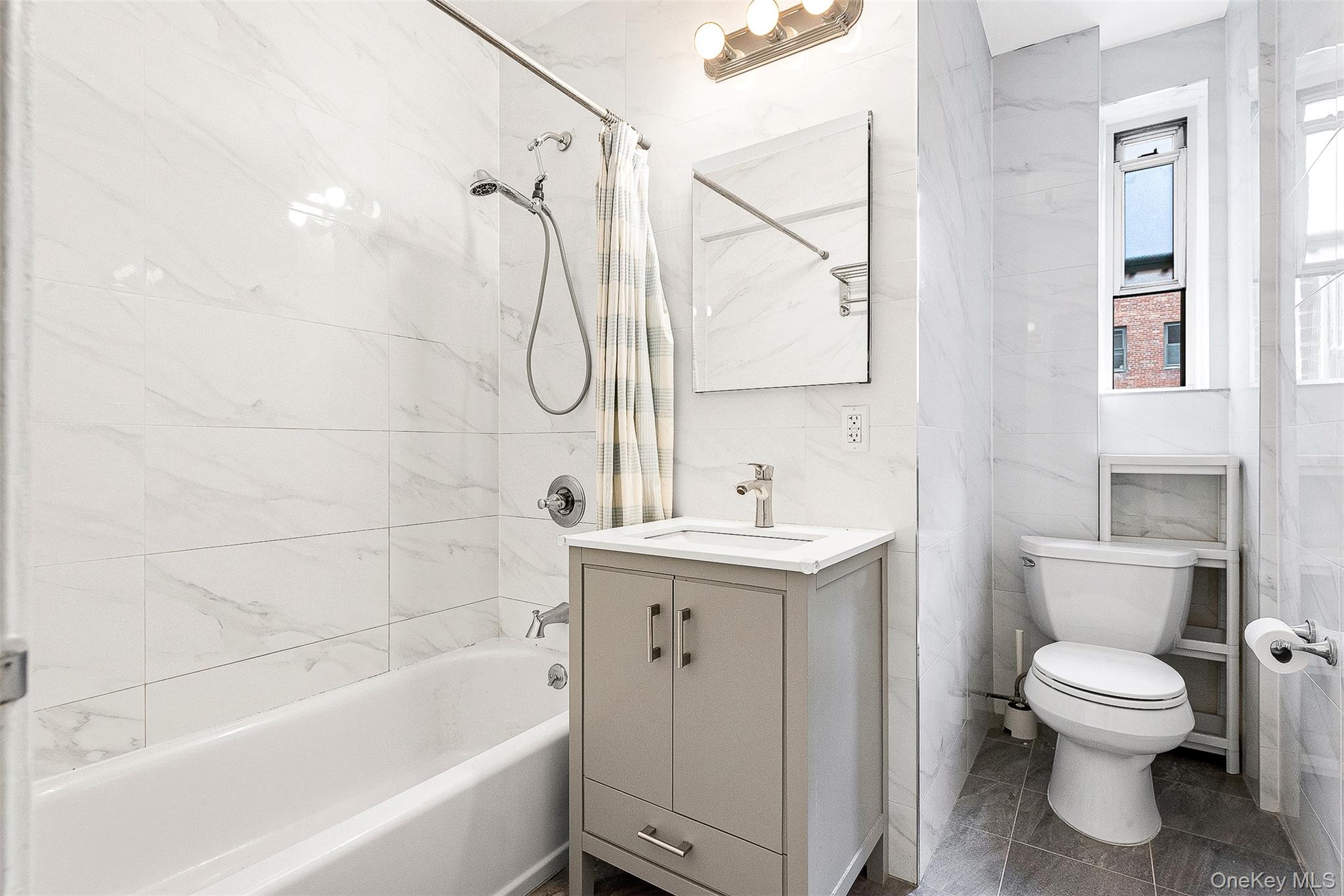 104-20 68th Drive # B21, Forest Hills, NY 11375