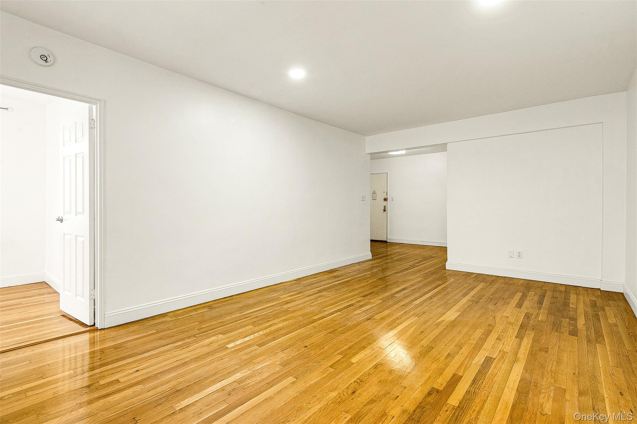 104-20 68th Drive # B21, Forest Hills, NY 11375