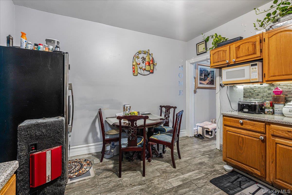 384 E 34th Street, Brooklyn, NY 11203