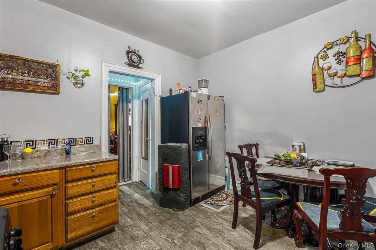 384 E 34th Street, Brooklyn, NY 11203