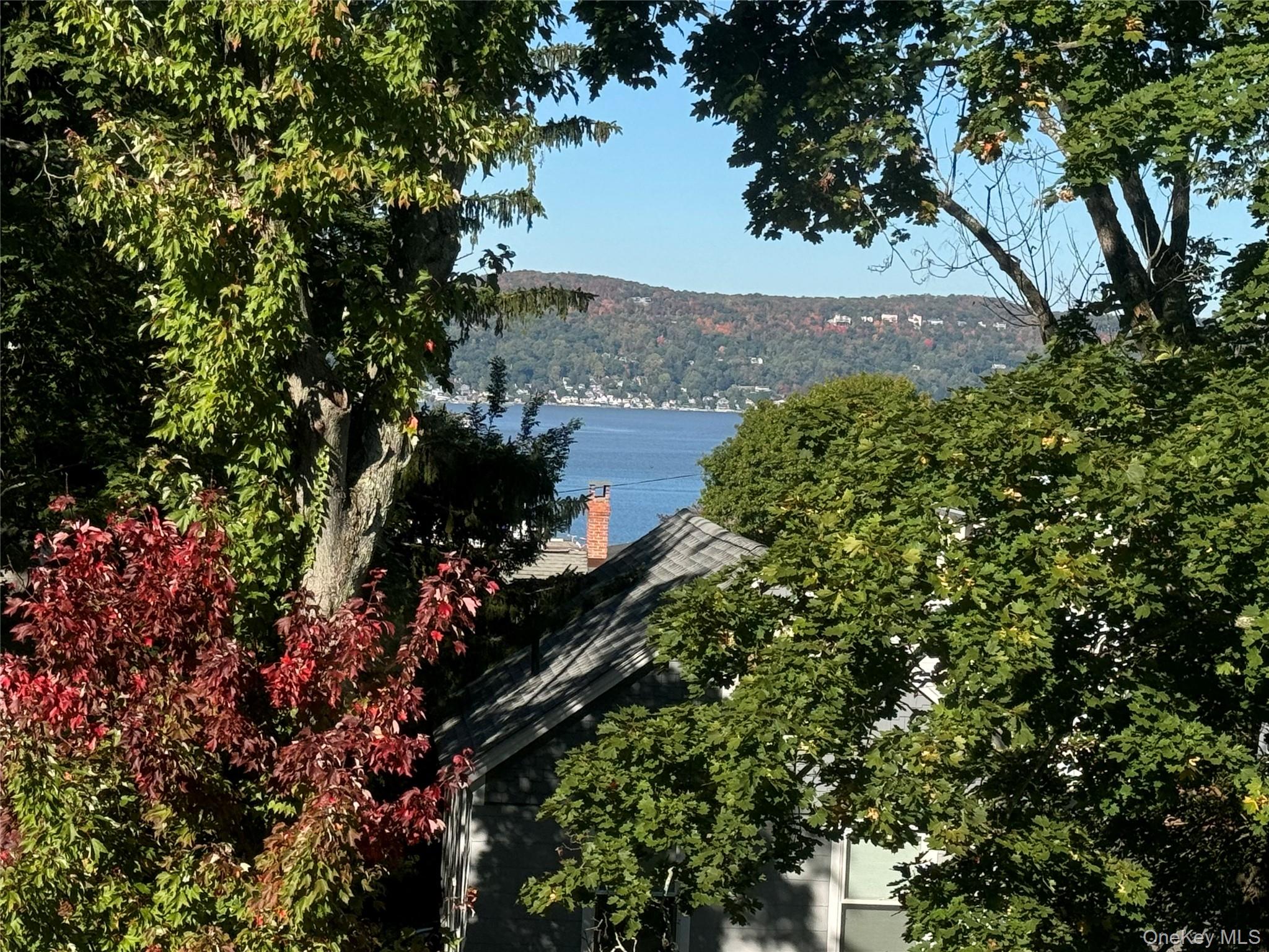 12 Grinnell Street, Irvington, NY 10533