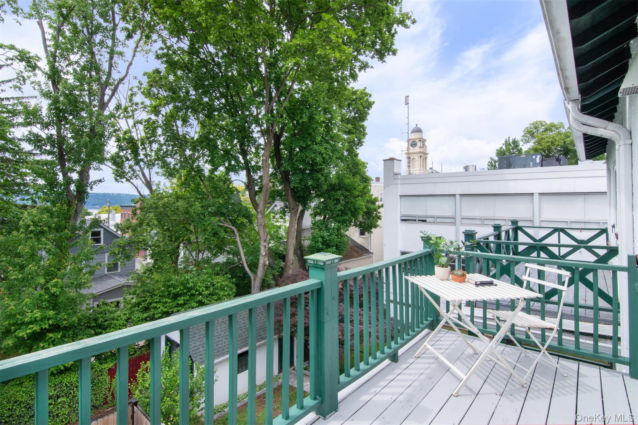 12 Grinnell Street, Irvington, NY 10533