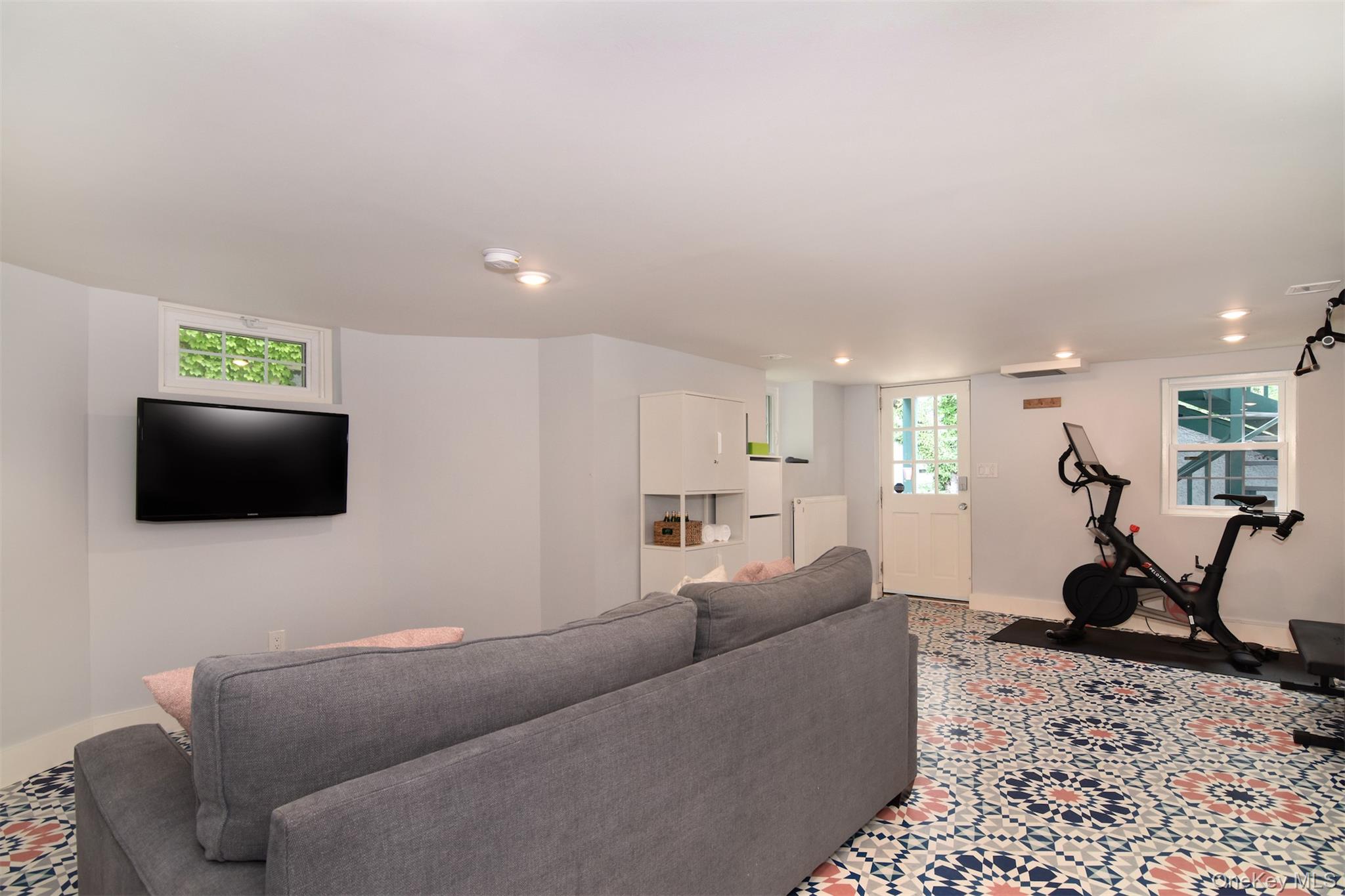 12 Grinnell Street, Irvington, NY 10533