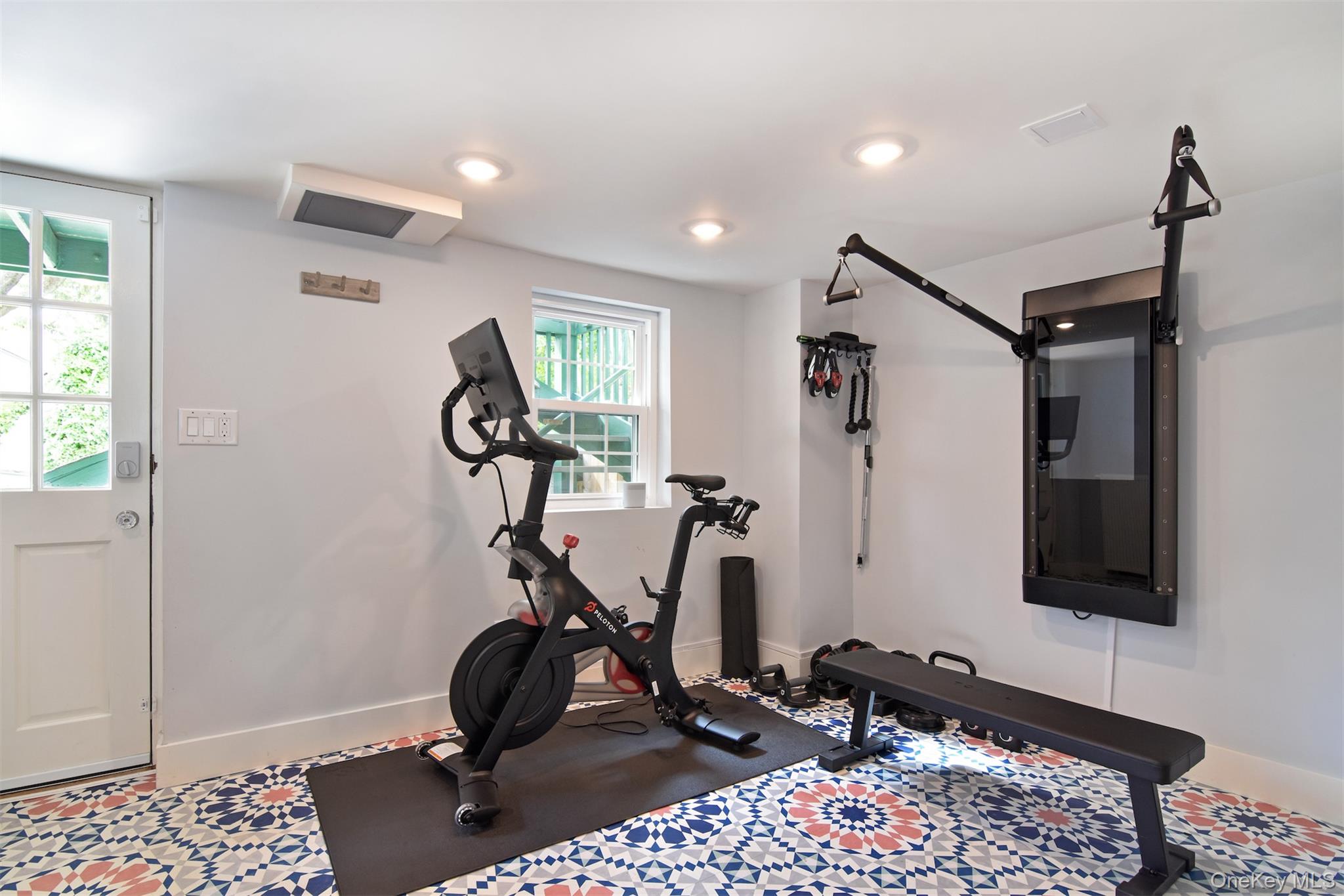 12 Grinnell Street, Irvington, NY 10533