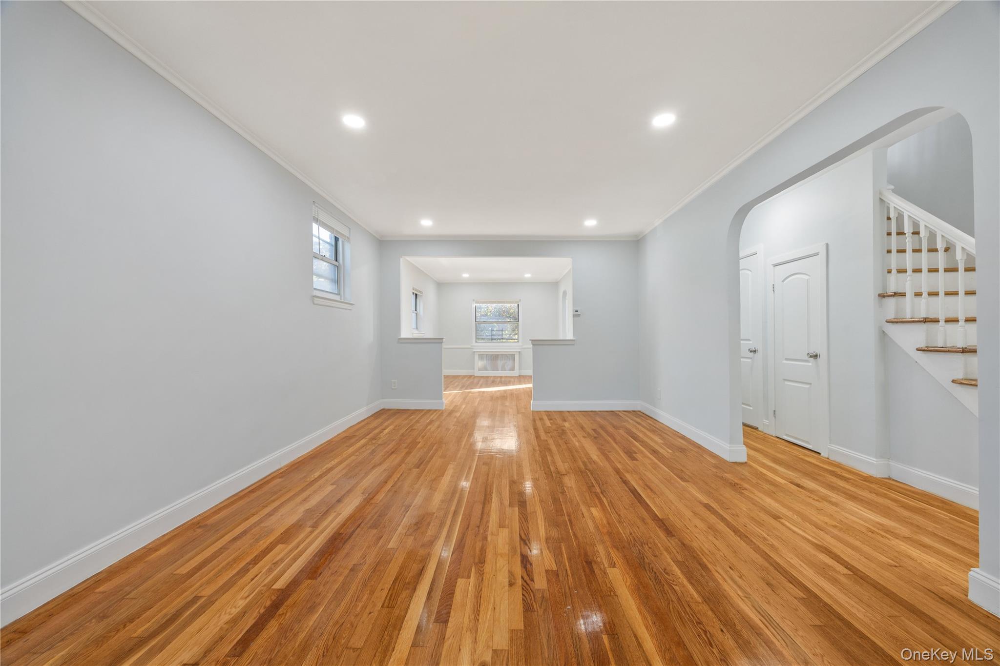 1150 E 214th Street, Bronx, NY 10469