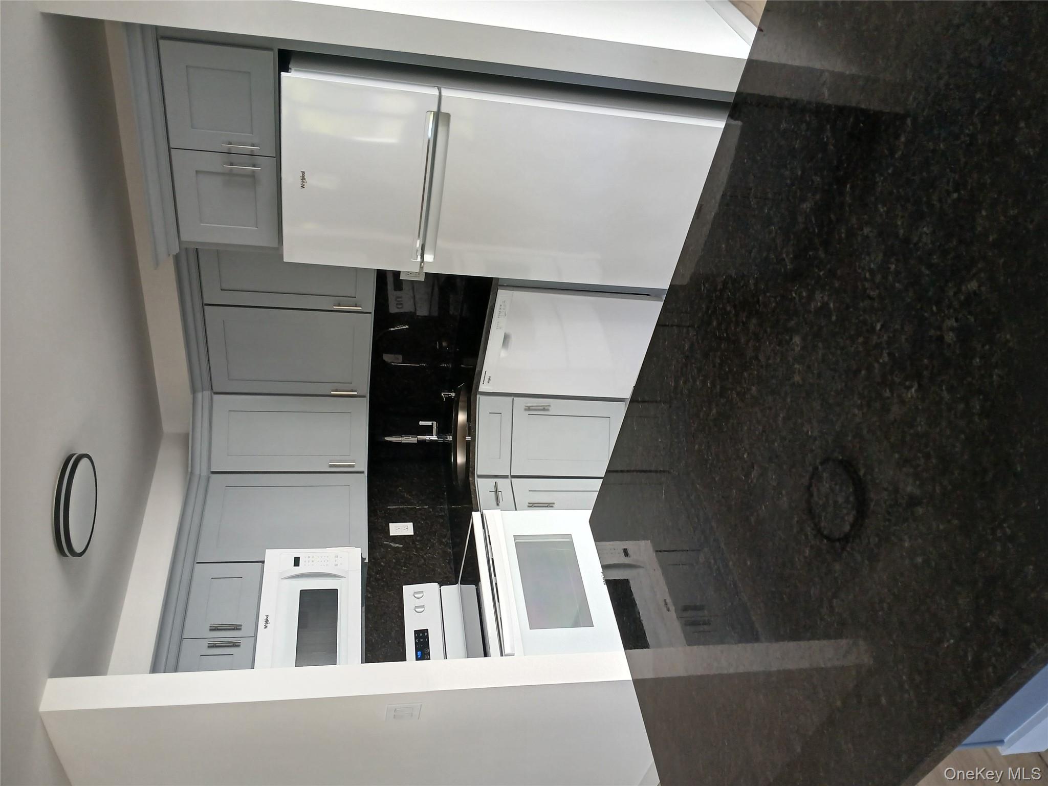 4 Mercury Avenue, East Patchogue, NY 11772