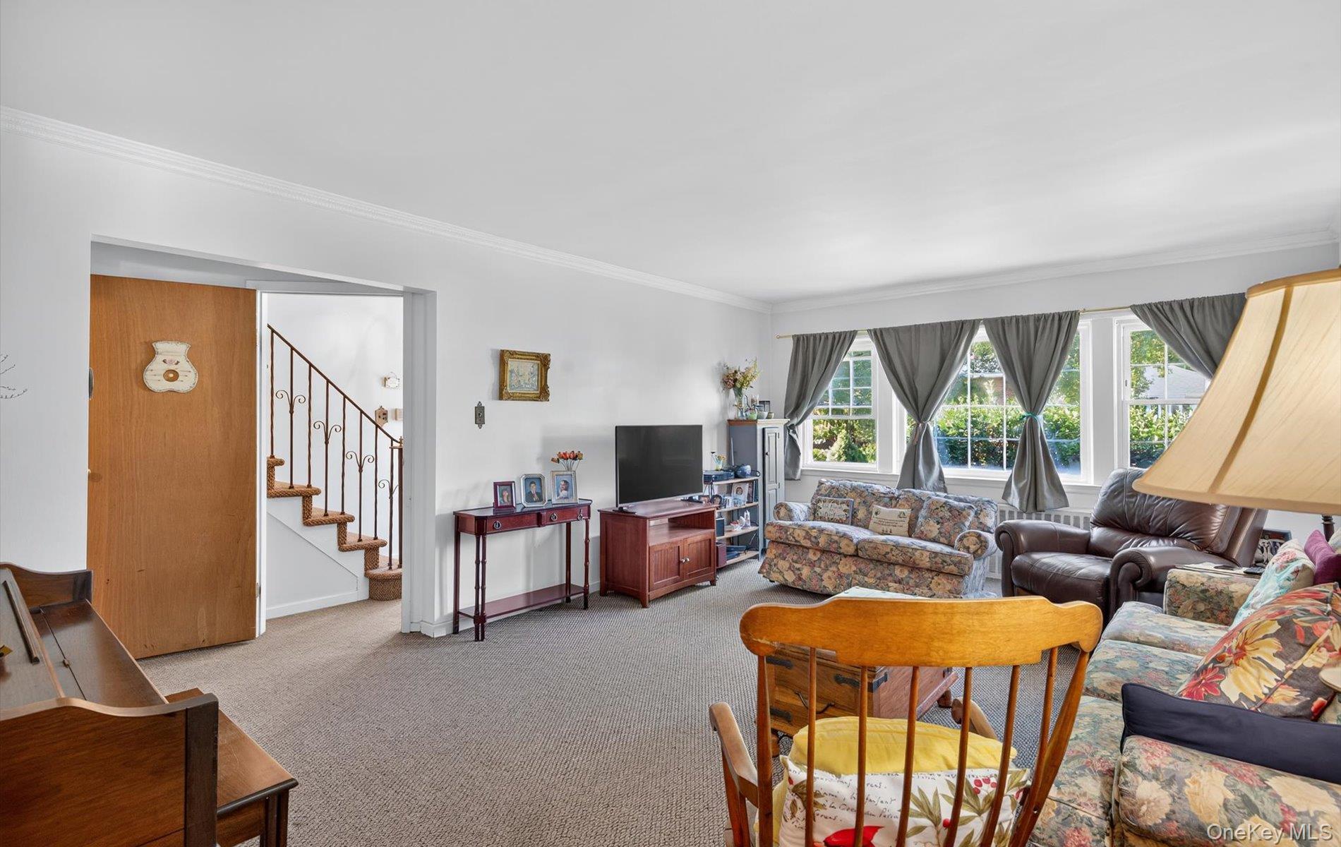 58 Sudbury Lane, Westbury, NY 11590