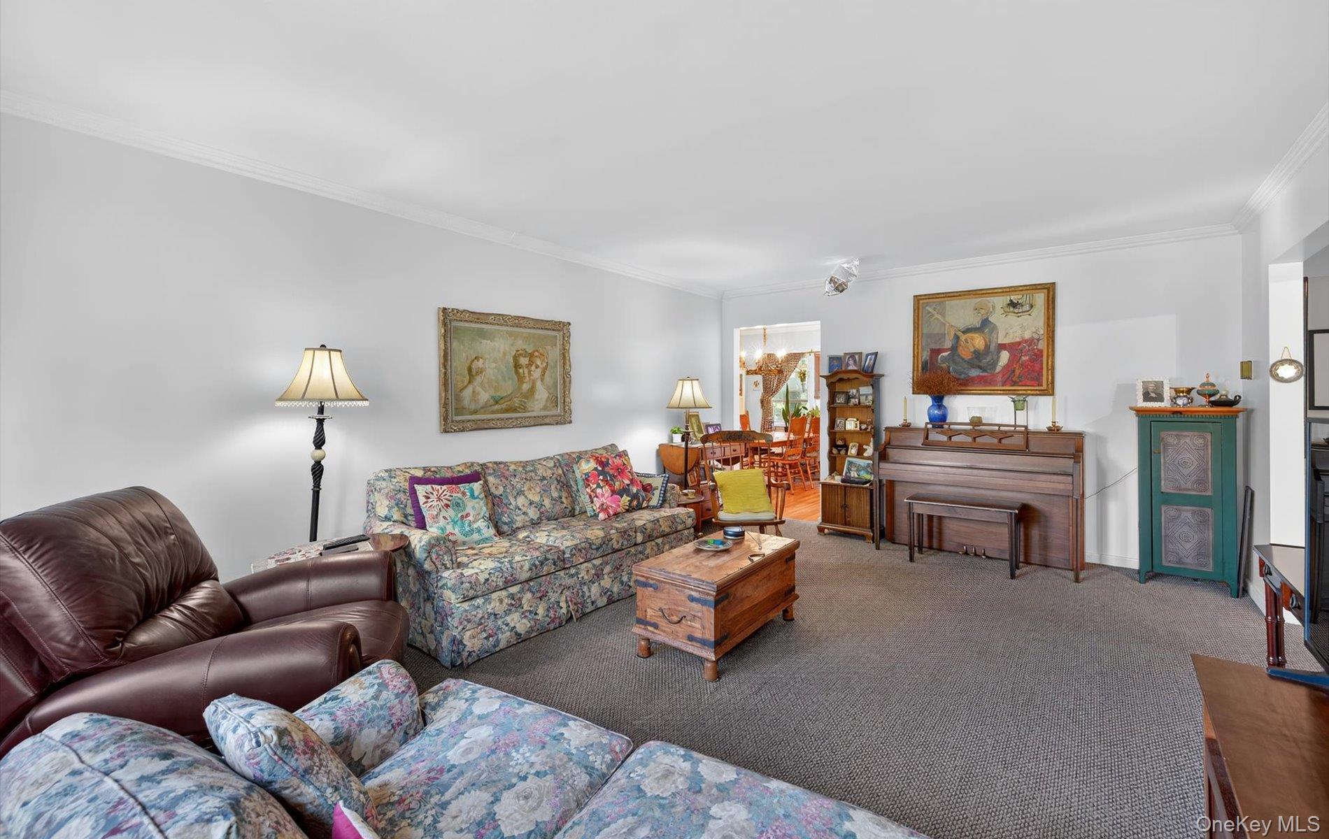 58 Sudbury Lane, Westbury, NY 11590