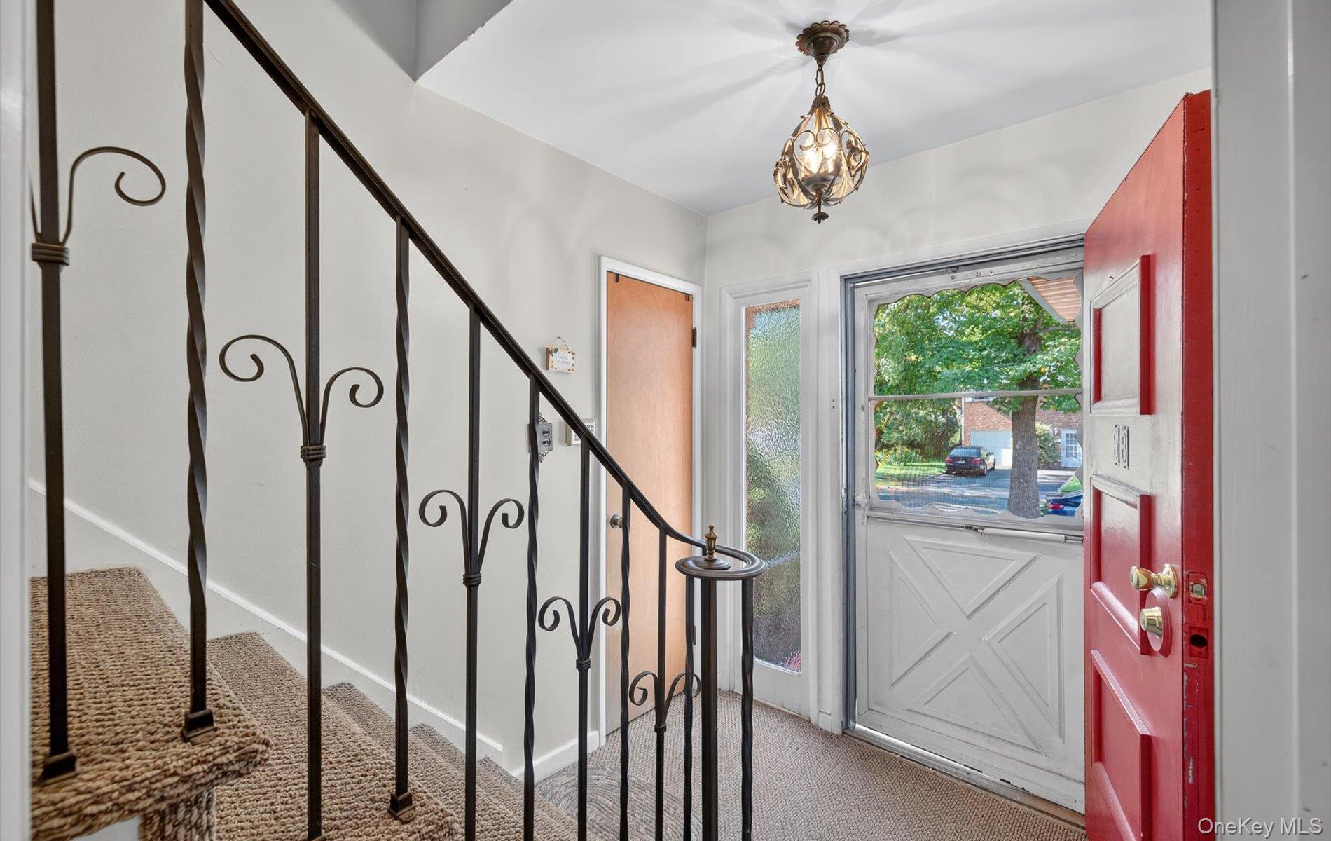 58 Sudbury Lane, Westbury, NY 11590