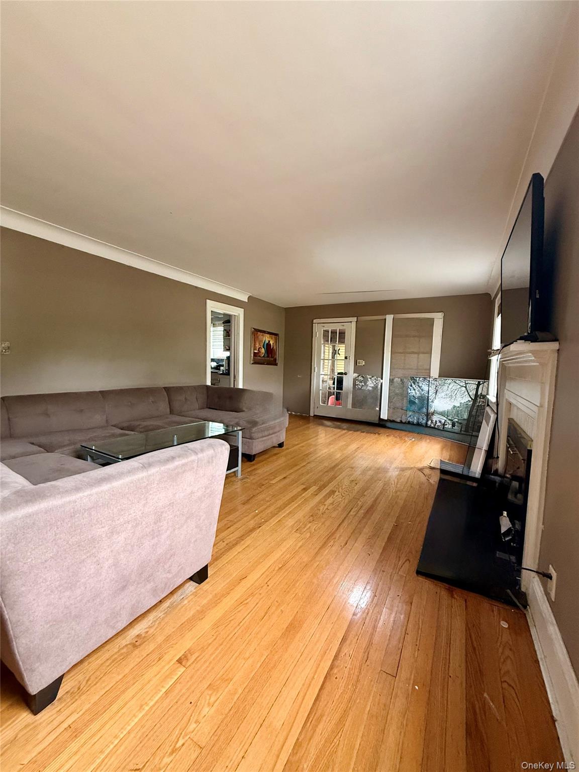 139 New York Avenue, Freeport, NY 11520