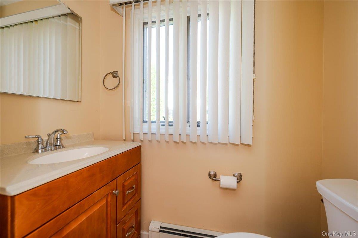 305 Riviera Drive S, Massapequa, NY 11758