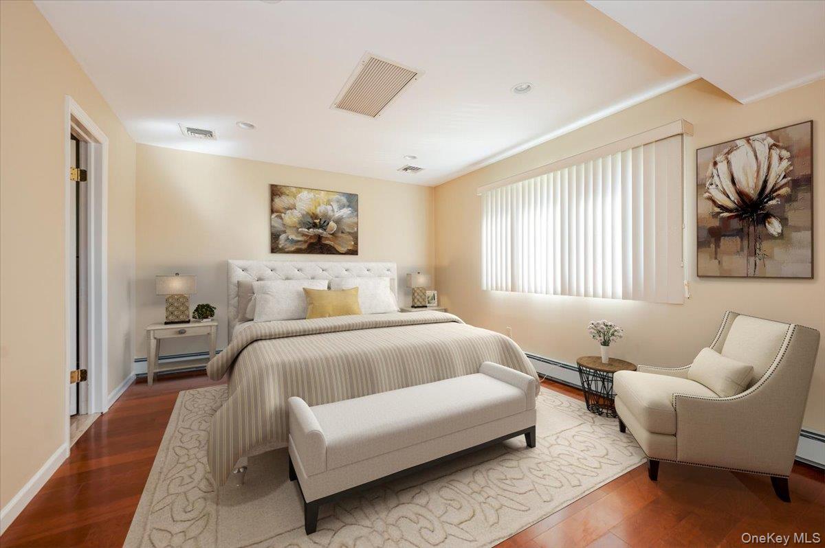 305 Riviera Drive S, Massapequa, NY 11758