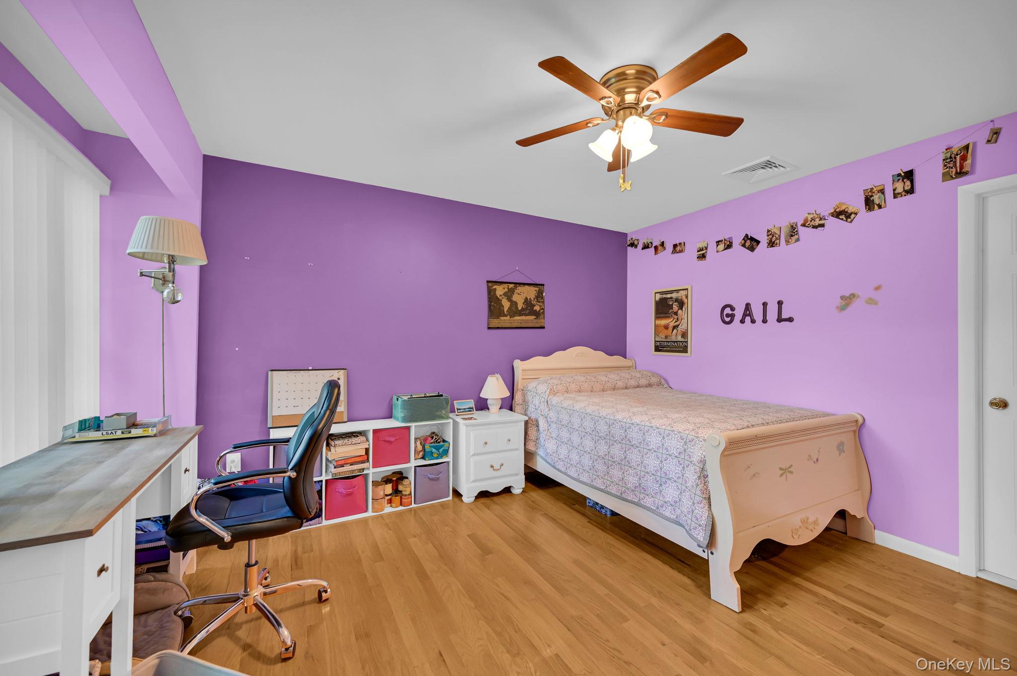 35 Chimney Ridge Drive, Nanuet, NY 10954