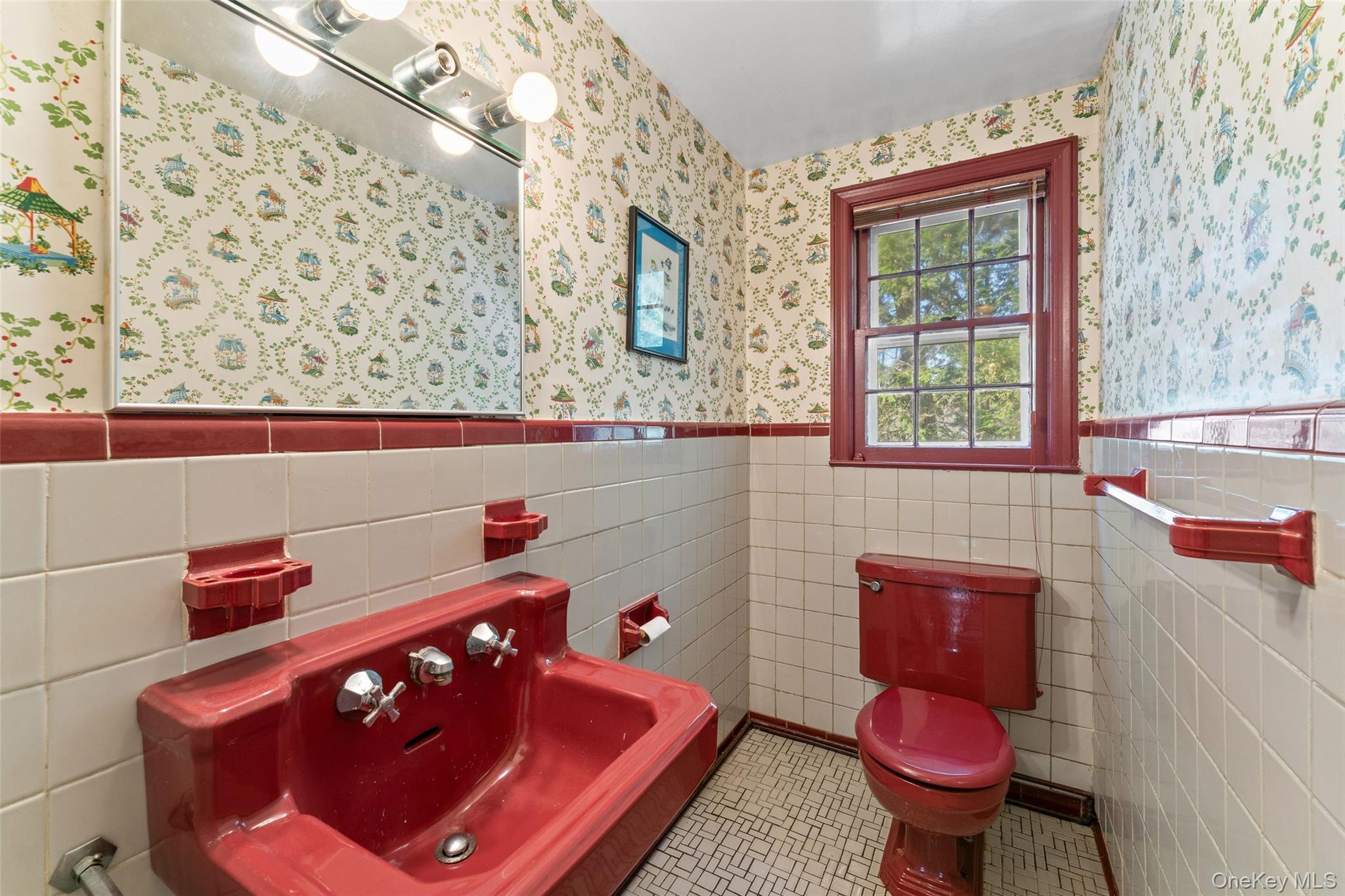 1 Windsor Lane, Scarsdale, NY 10583