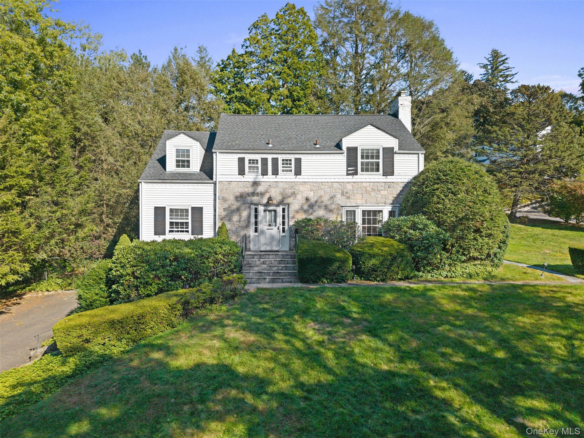 1 Windsor Lane, Scarsdale, NY 10583