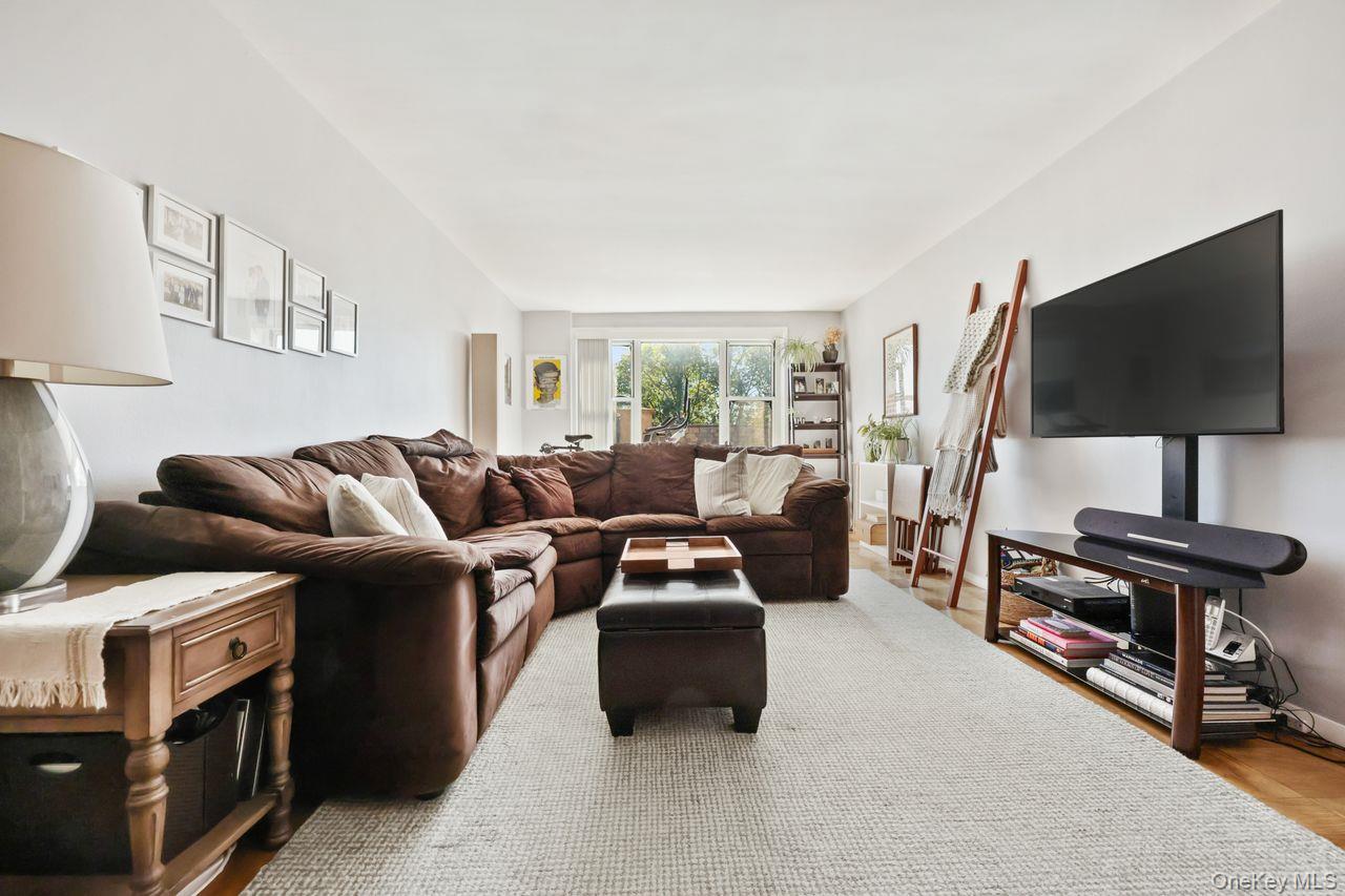 16 Lake Street # 5H, White Plains, NY 10603