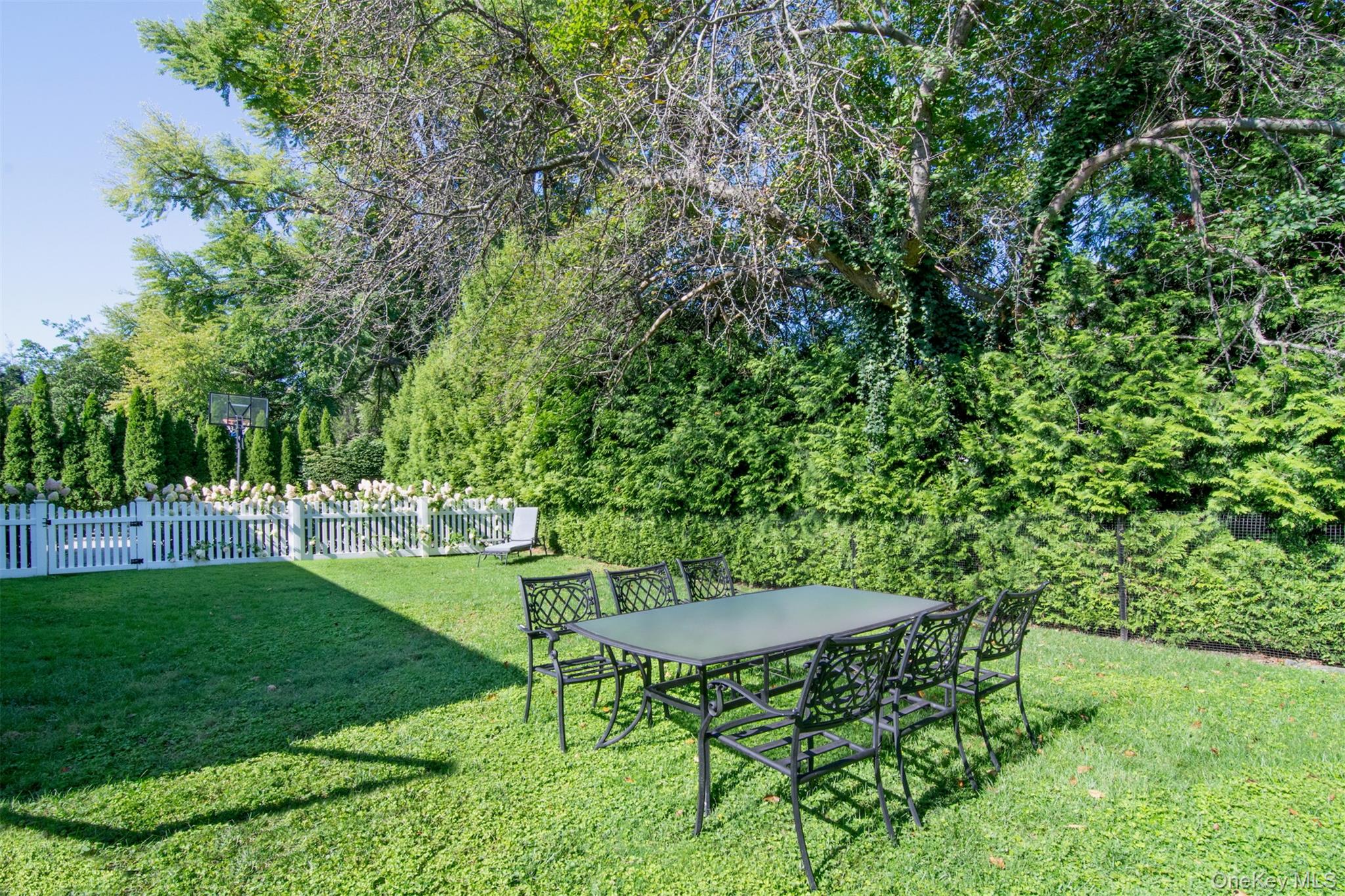 9 White Plains Road, Bronxville, NY 10708