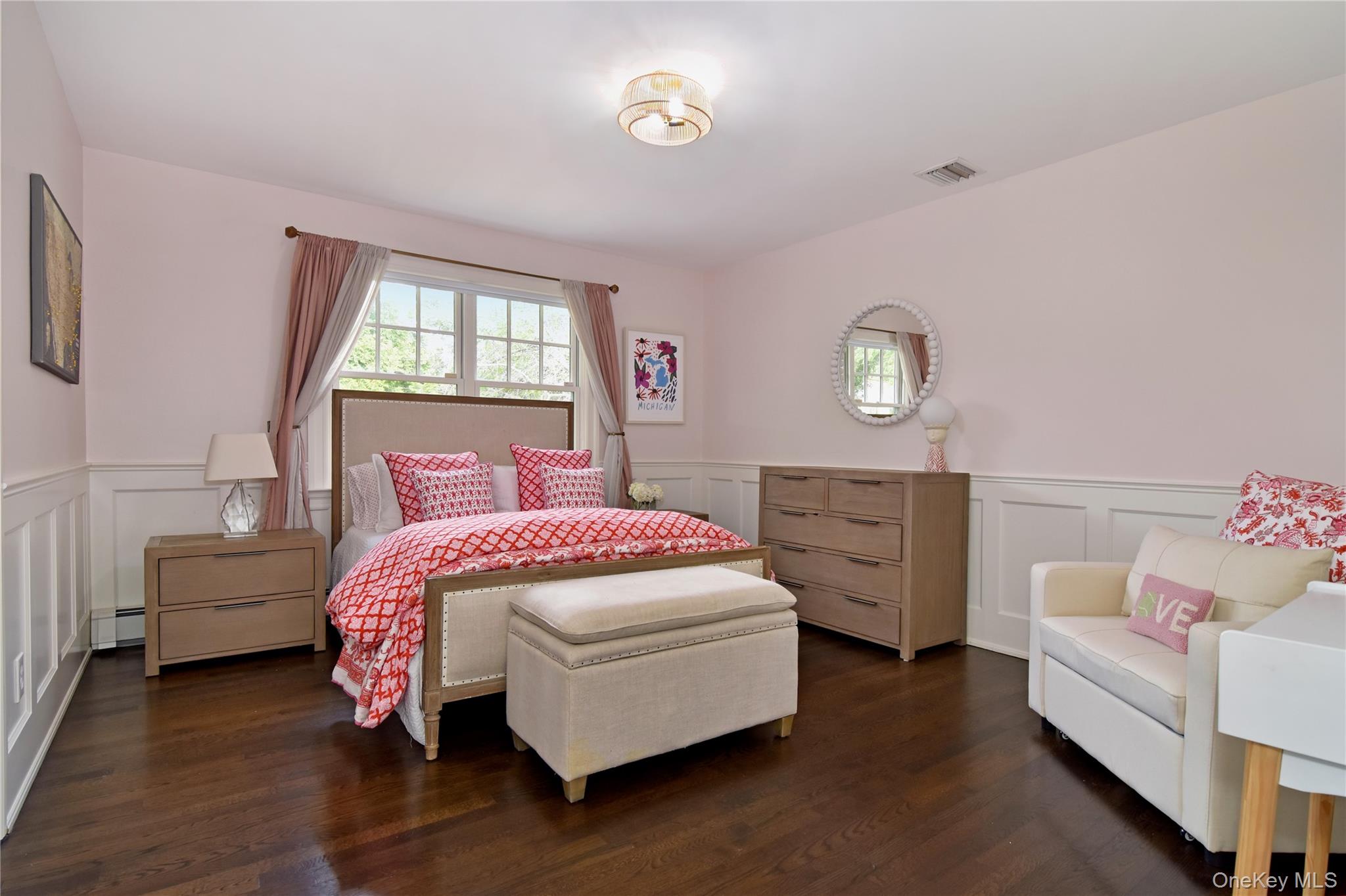 9 White Plains Road, Bronxville, NY 10708