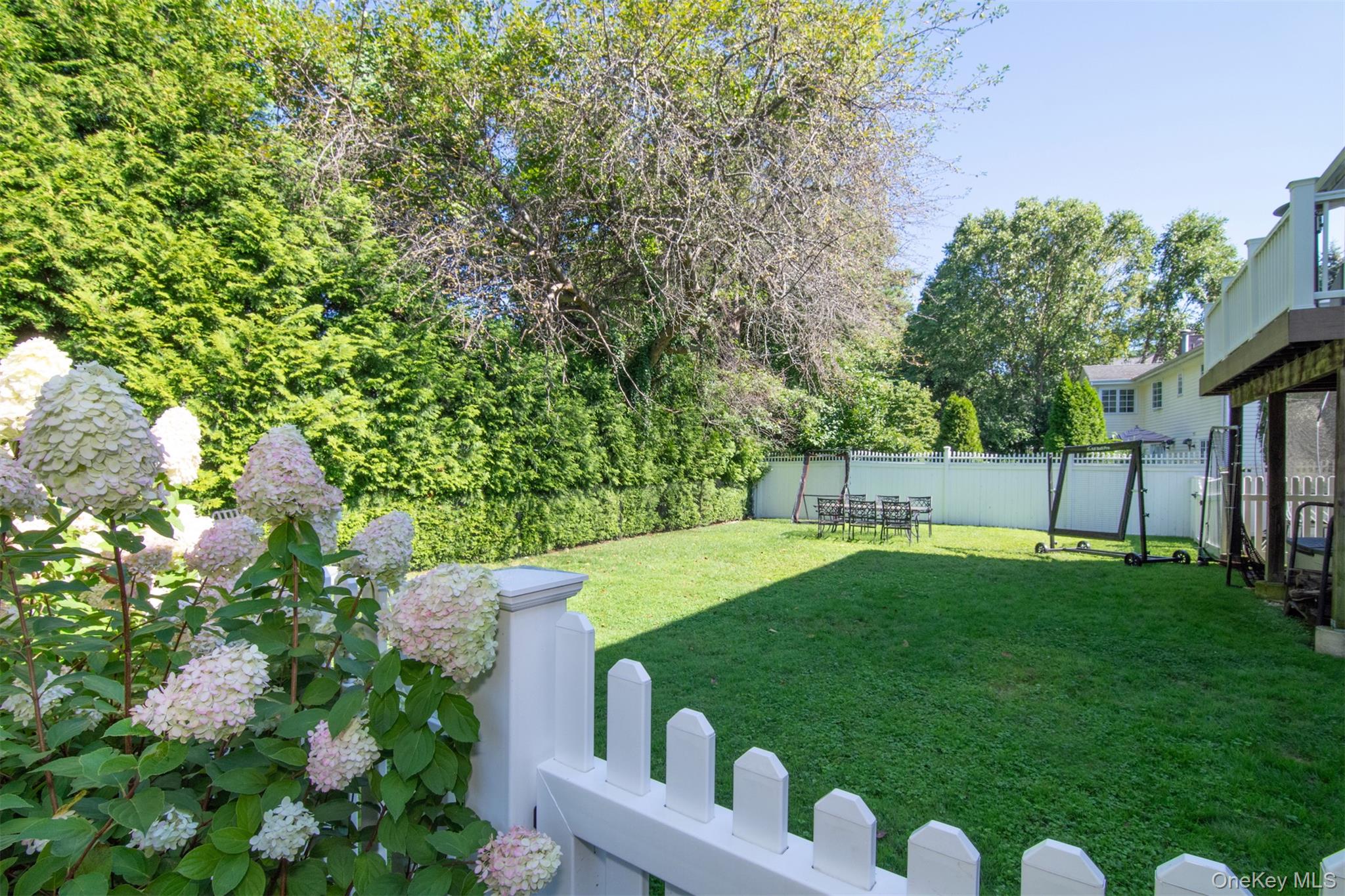 9 White Plains Road, Bronxville, NY 10708