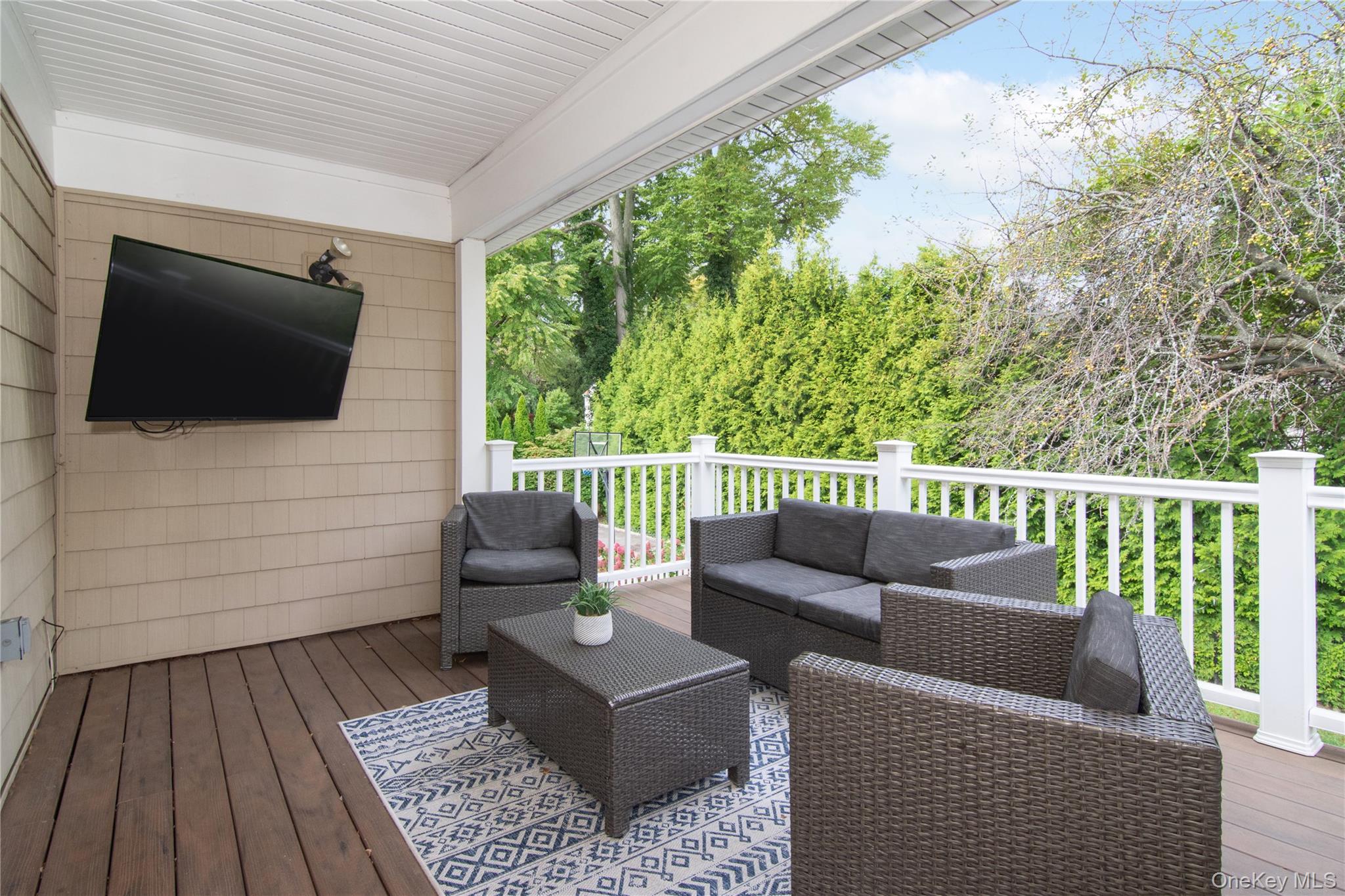 9 White Plains Road, Bronxville, NY 10708