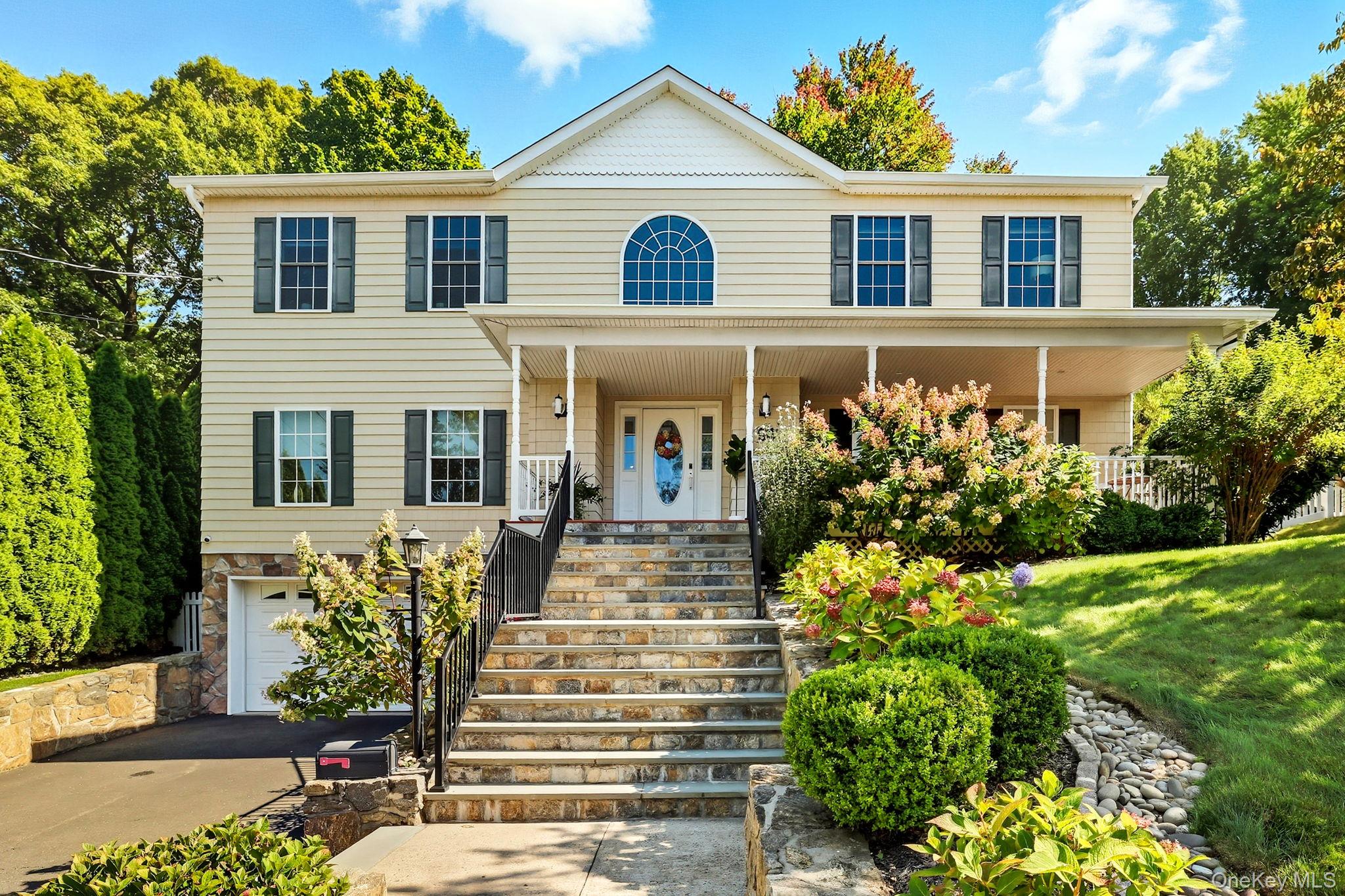 94 Holland Place, Hartsdale, NY 10530