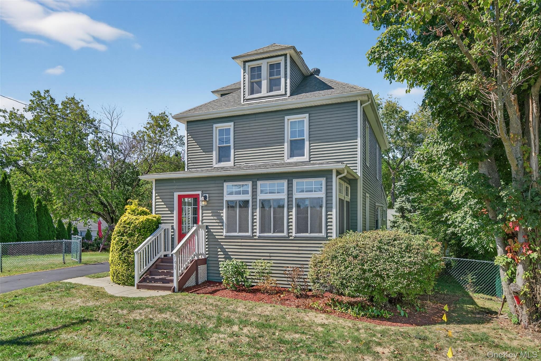 101 Homestead Avenue, Maybrook, NY 12543