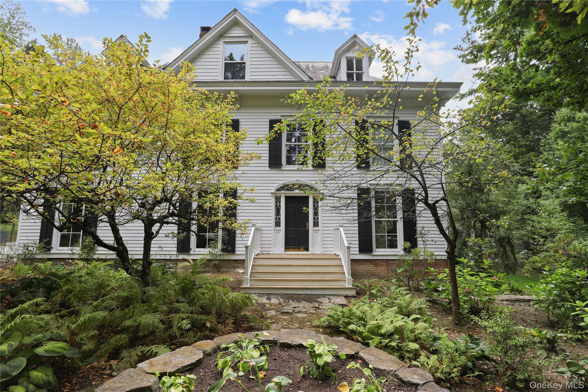 21 Katonah's Wood Road, Katonah, NY 10536