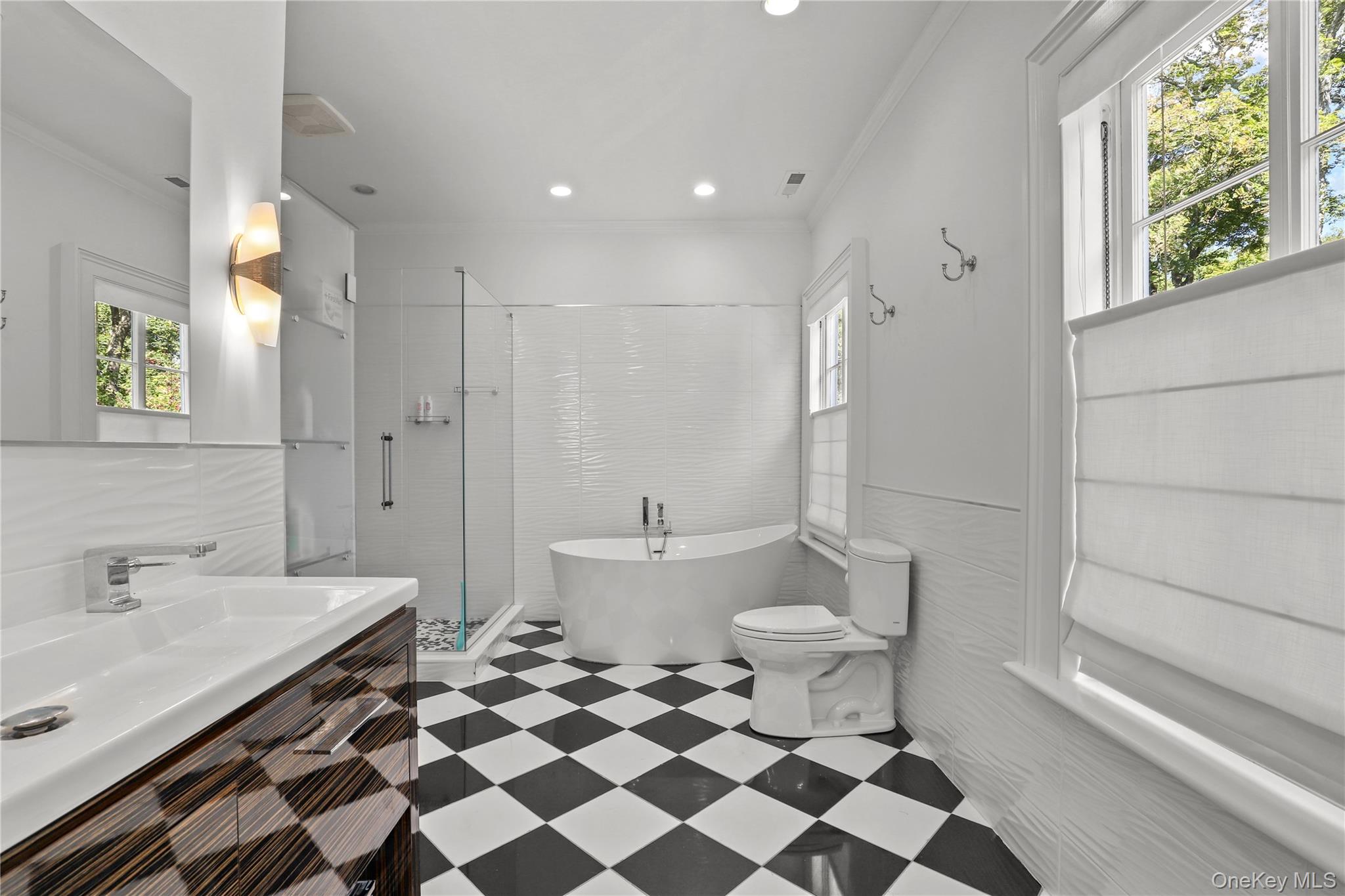 21 Katonah's Wood Road, Katonah, NY 10536