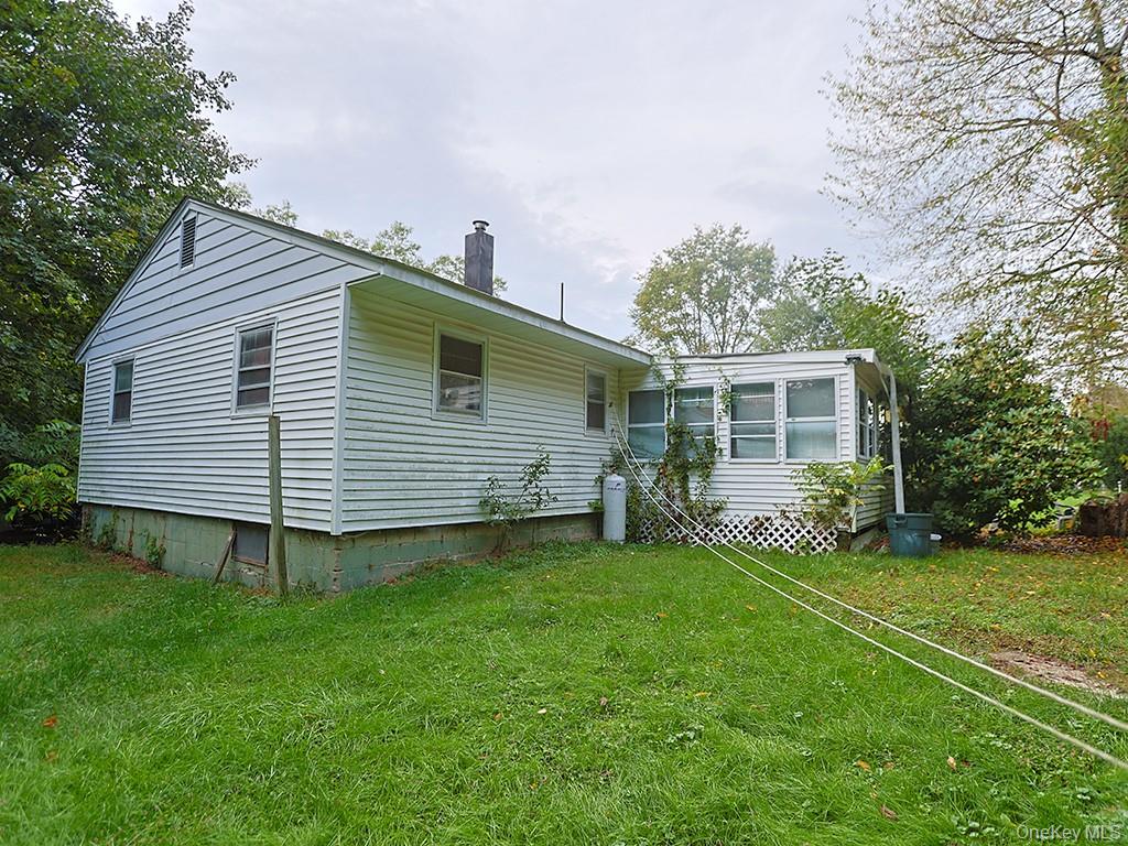 751 State Route 52, Walden, NY 12586