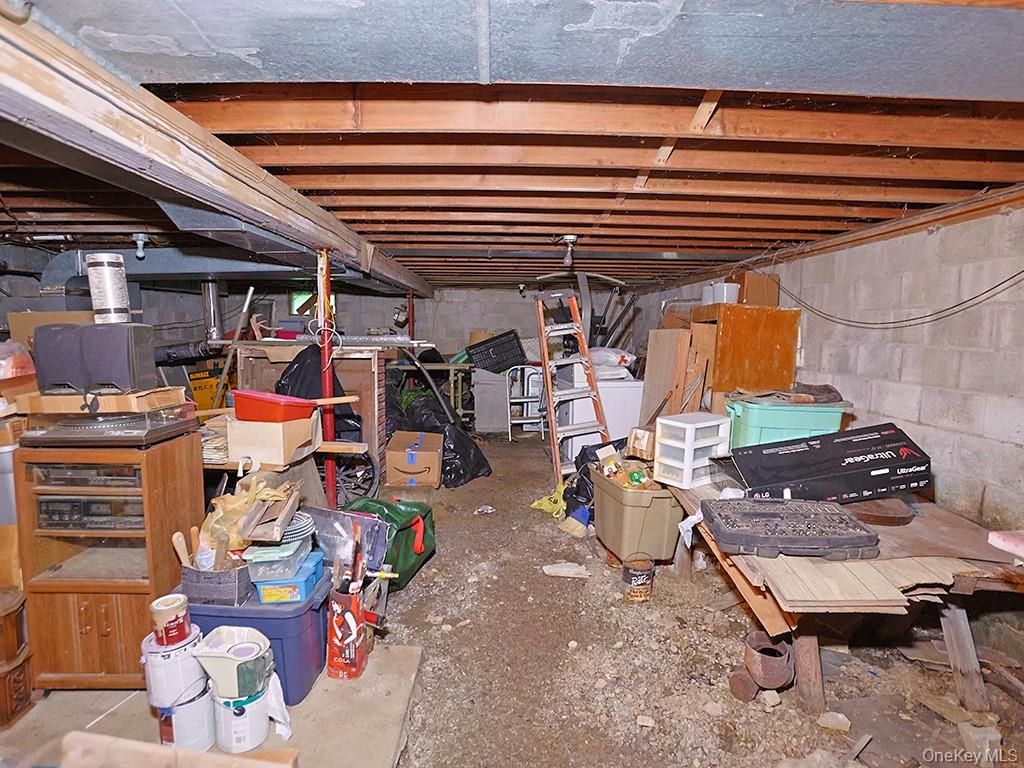 751 State Route 52, Walden, NY 12586