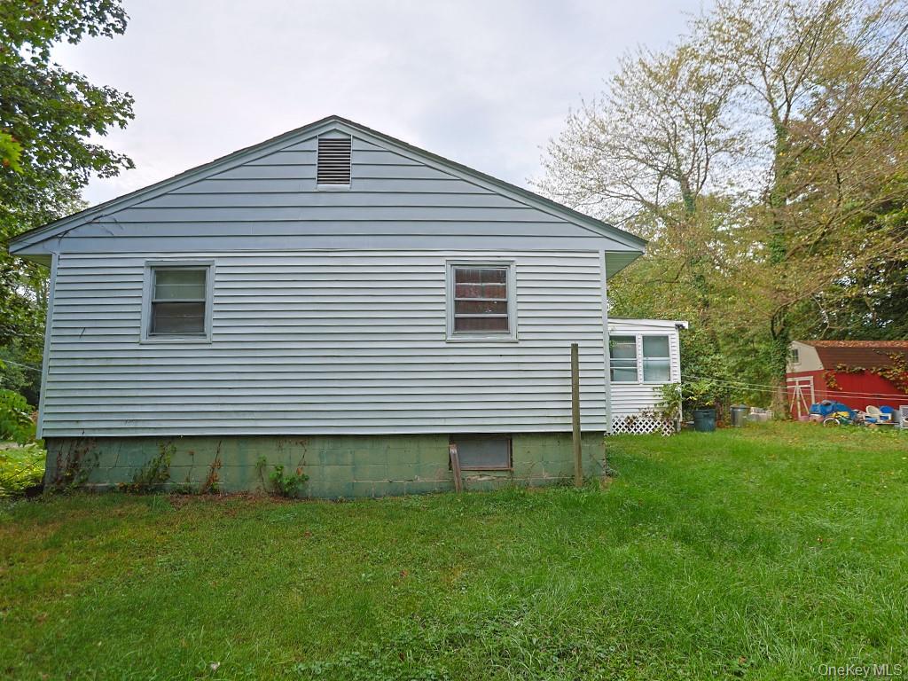 751 State Route 52, Walden, NY 12586