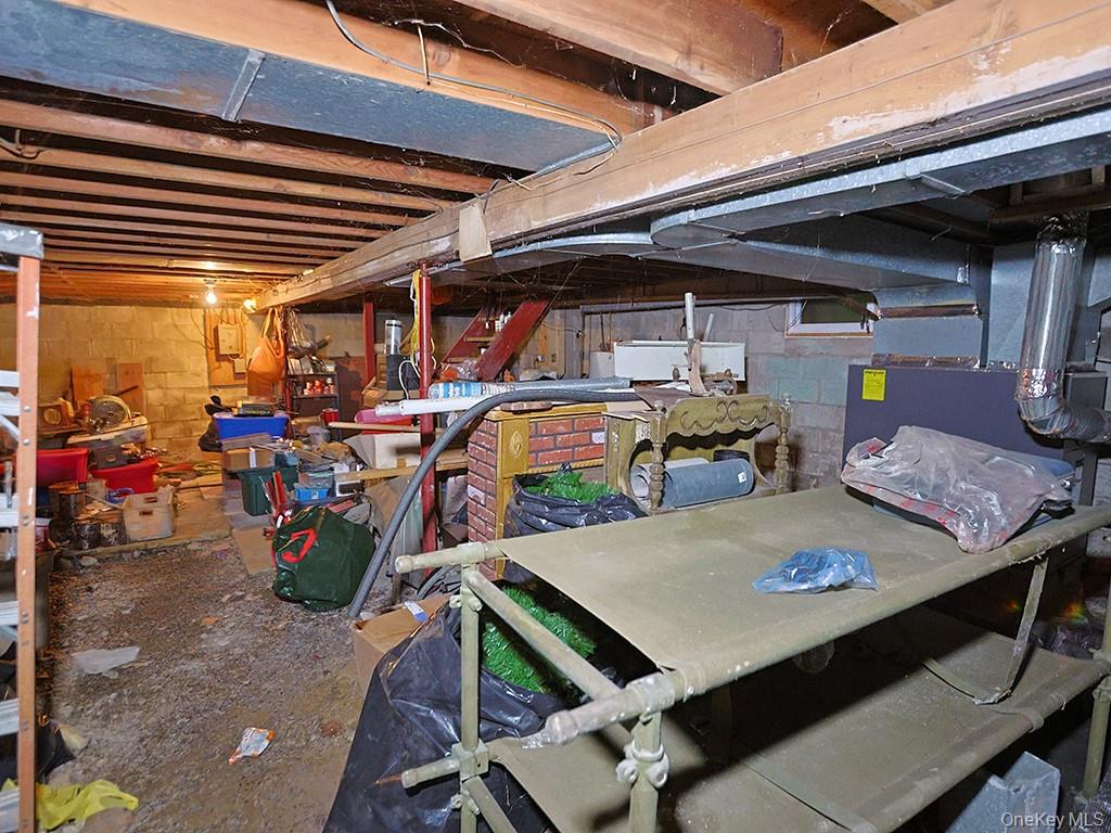 751 State Route 52, Walden, NY 12586