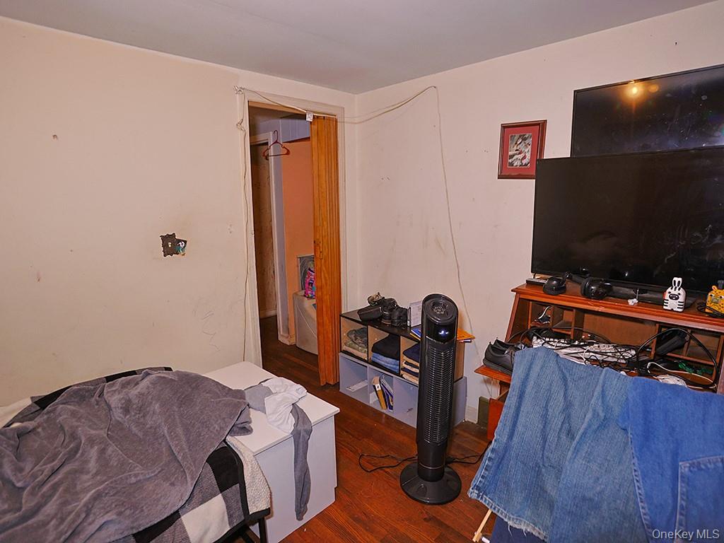 751 State Route 52, Walden, NY 12586