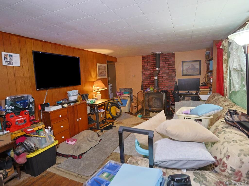 751 State Route 52, Walden, NY 12586